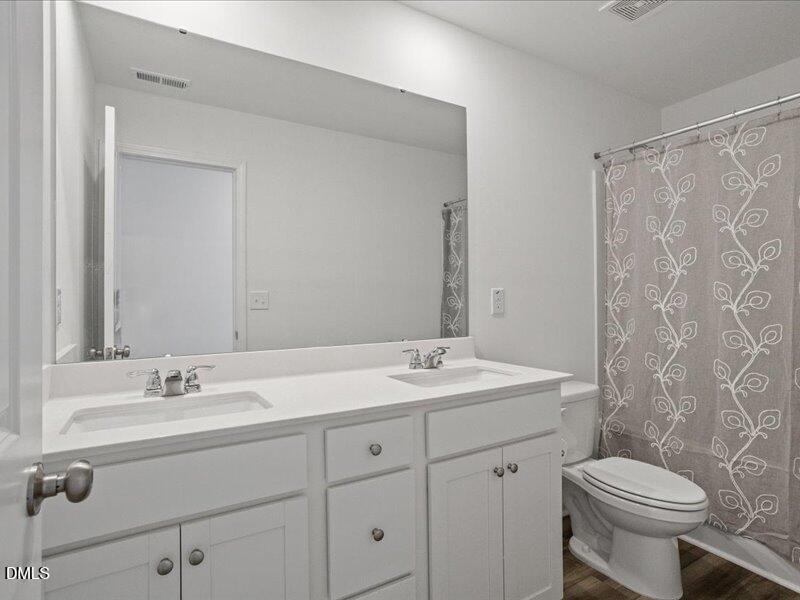 78 Glencoe Lane Property Photo 25