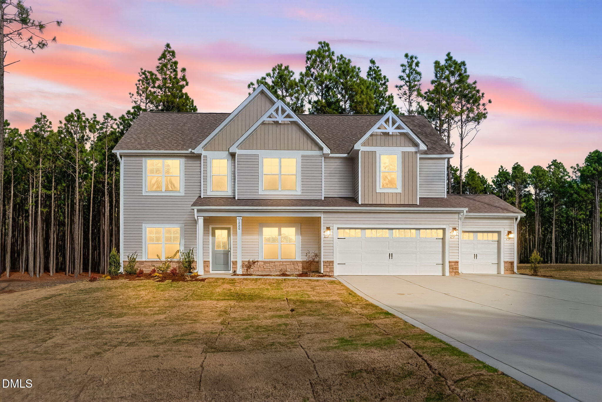 1000 Rhum Drive Property Photo 1