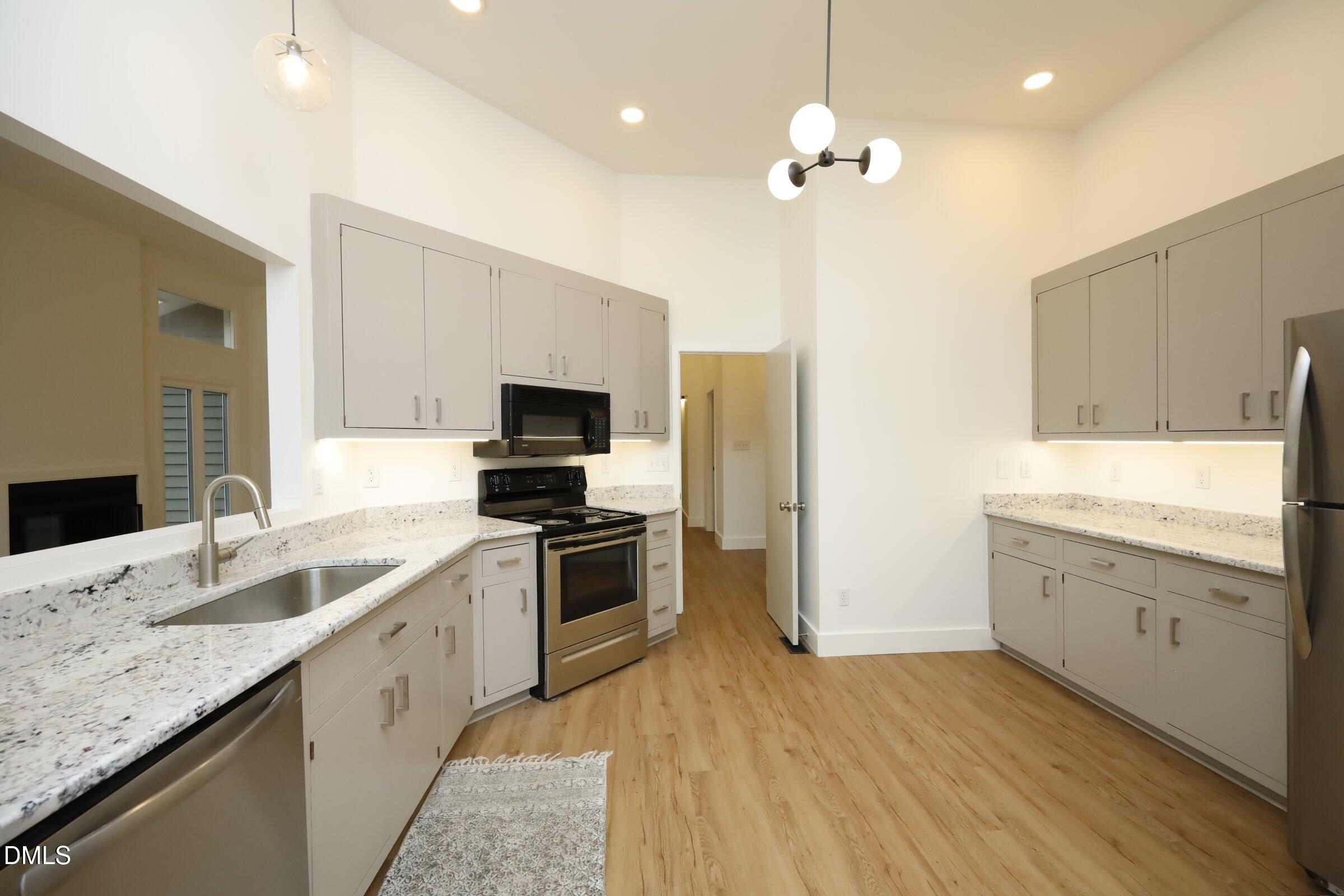 237 Glen Eden Road Property Photo 11
