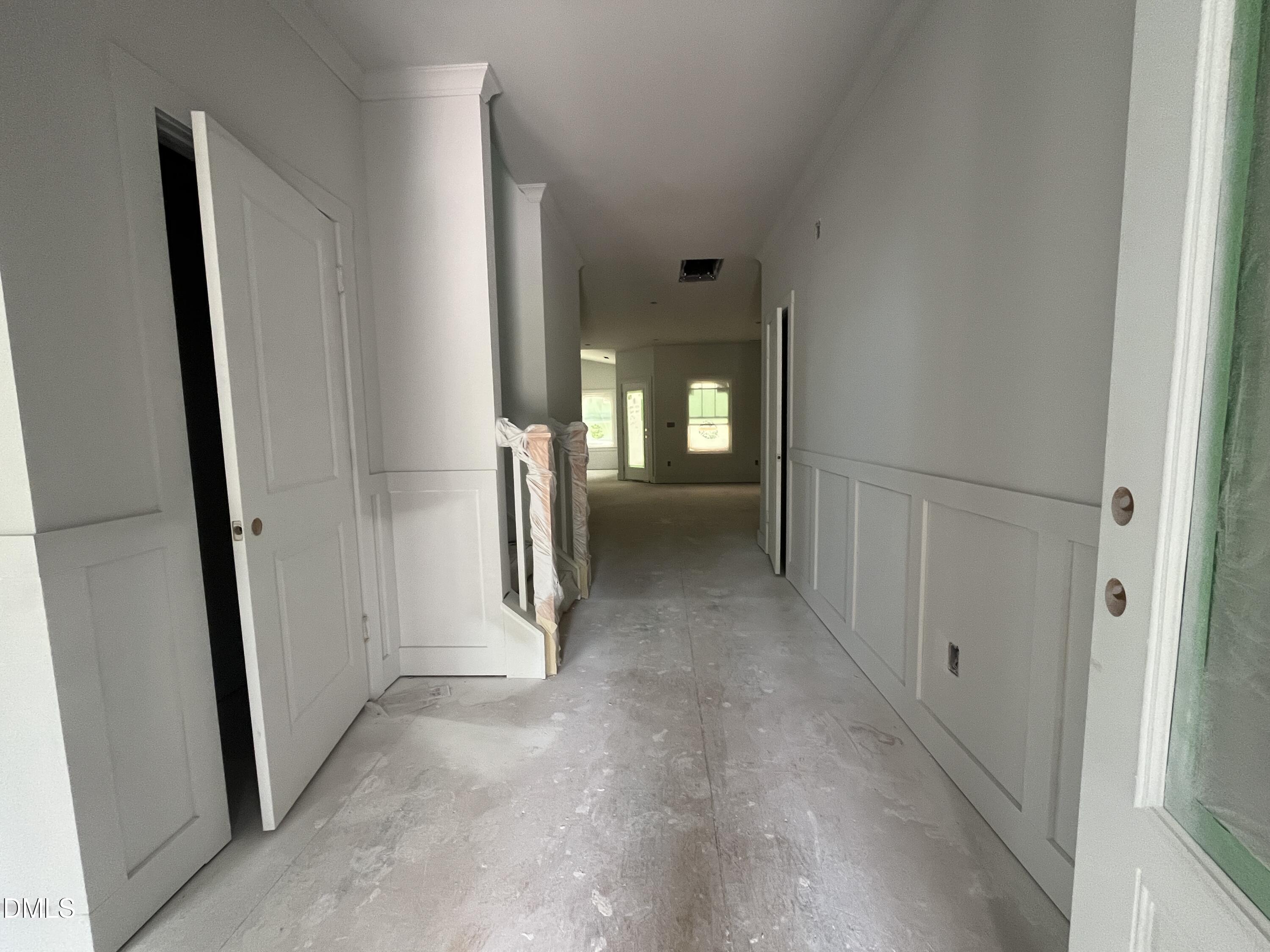 36 Henry Crest Drive Property Photo 2