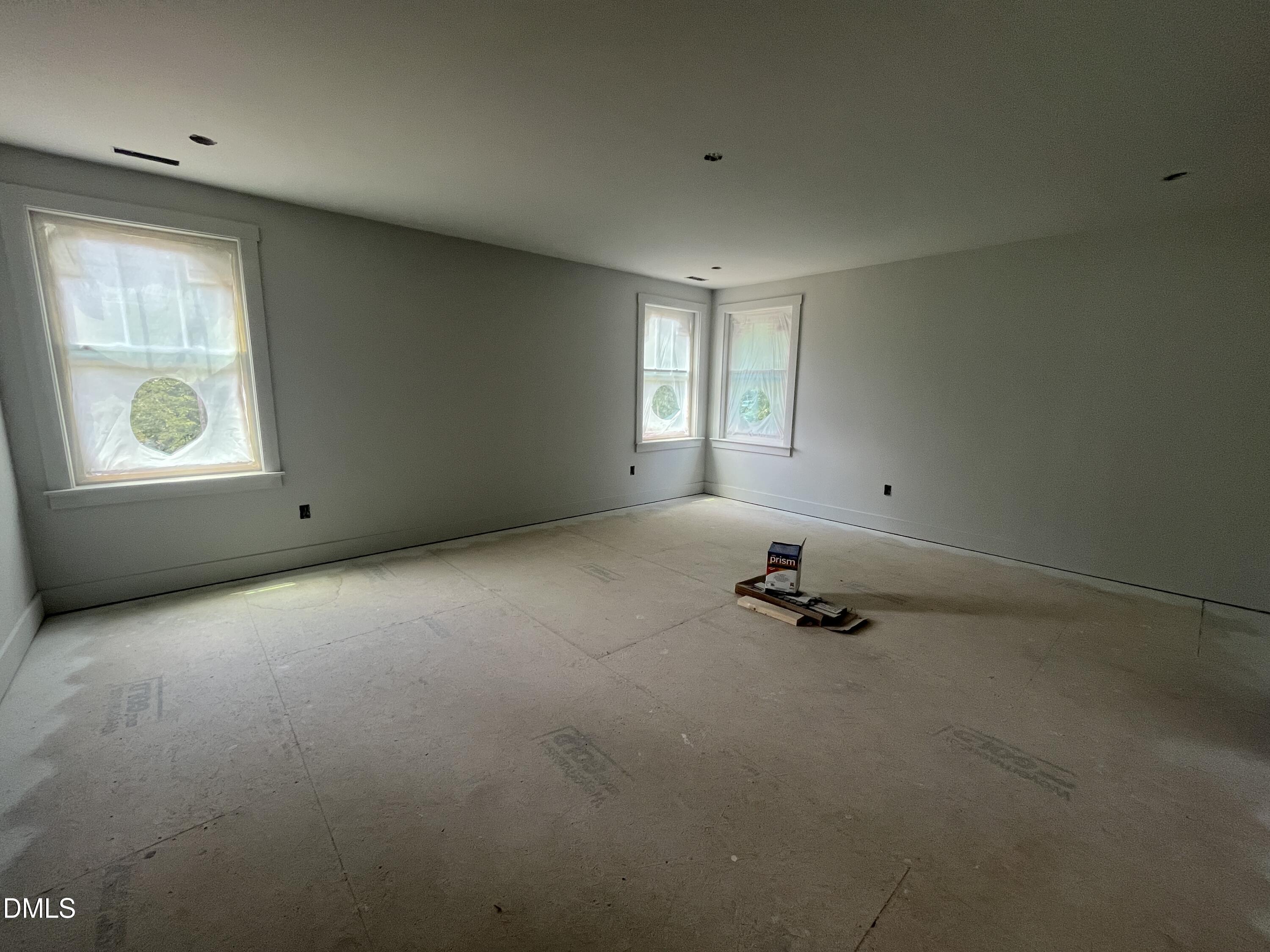 36 Henry Crest Drive Property Photo 7