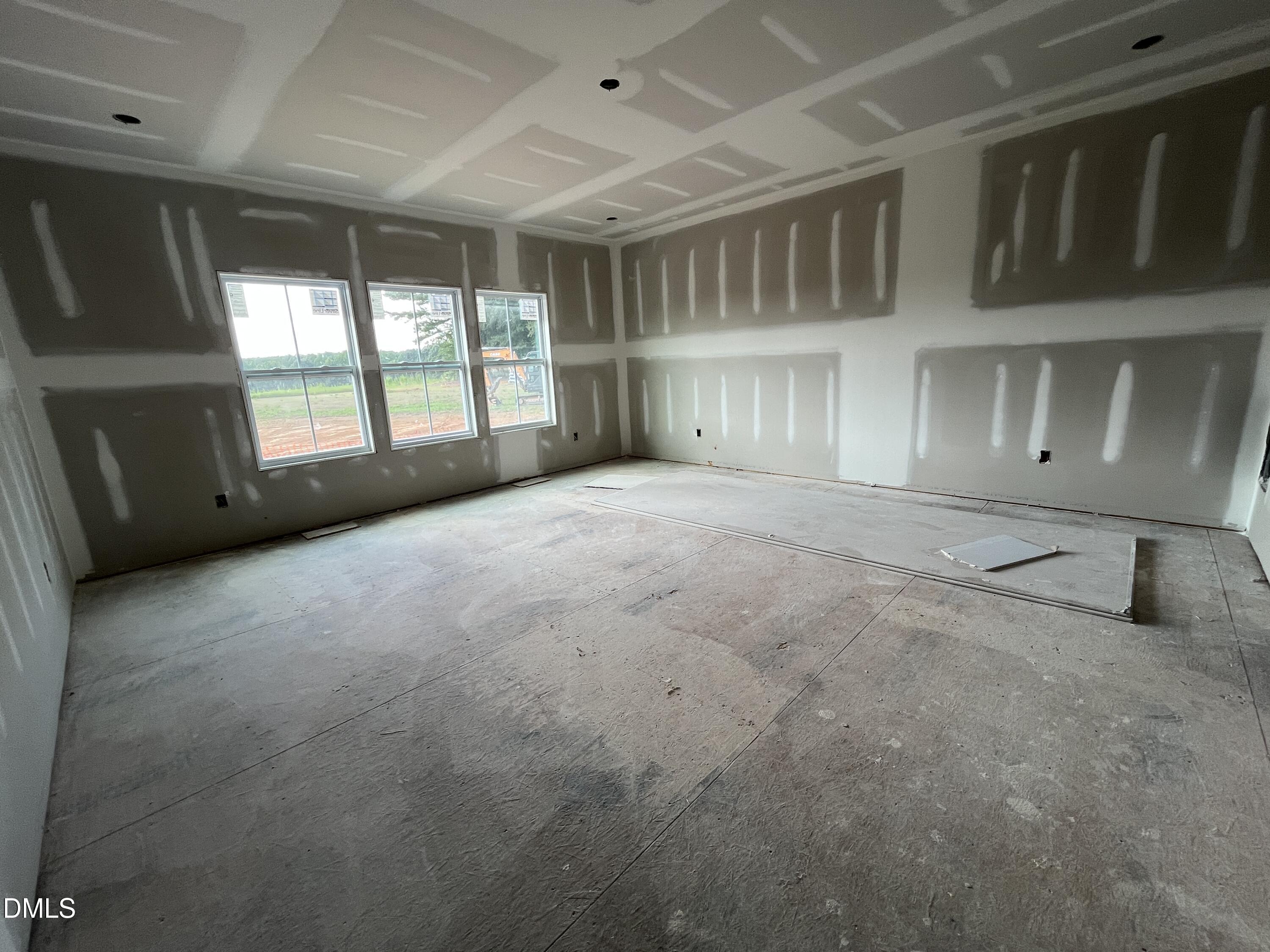 175 Isabelle Valley Drive Property Photo 10