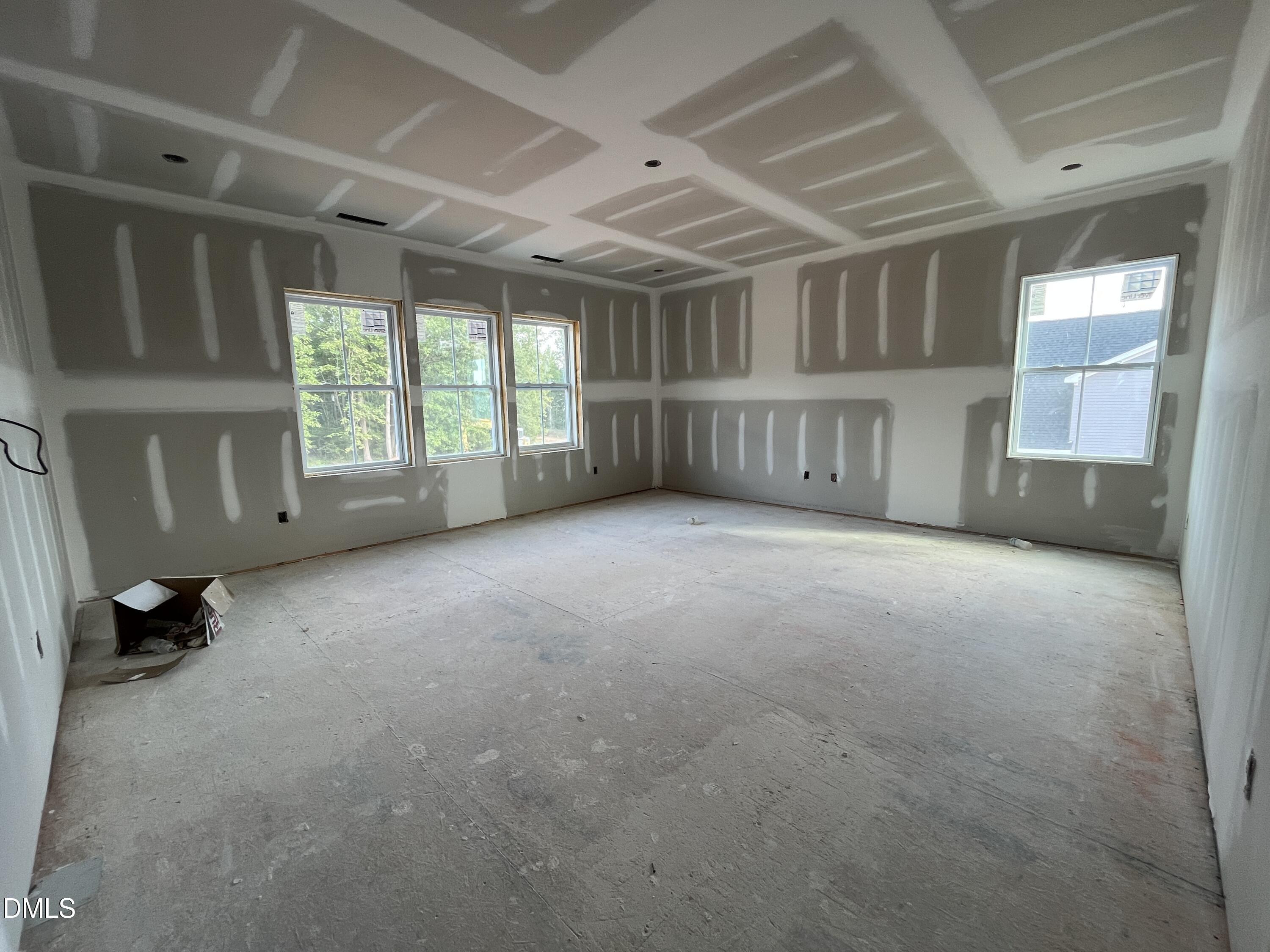 175 Isabelle Valley Drive Property Photo 11
