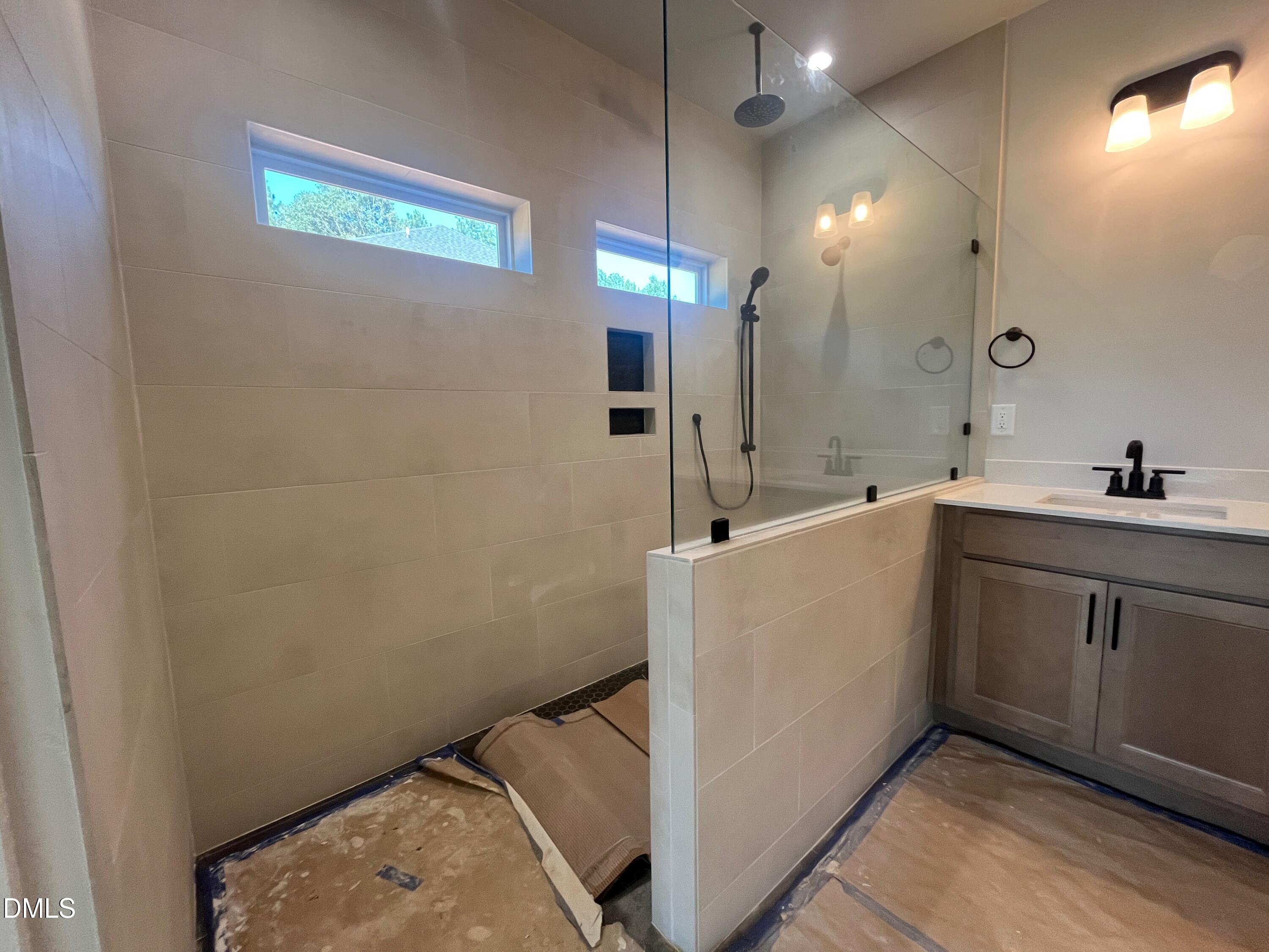 175 Isabelle Valley Drive Property Photo 11