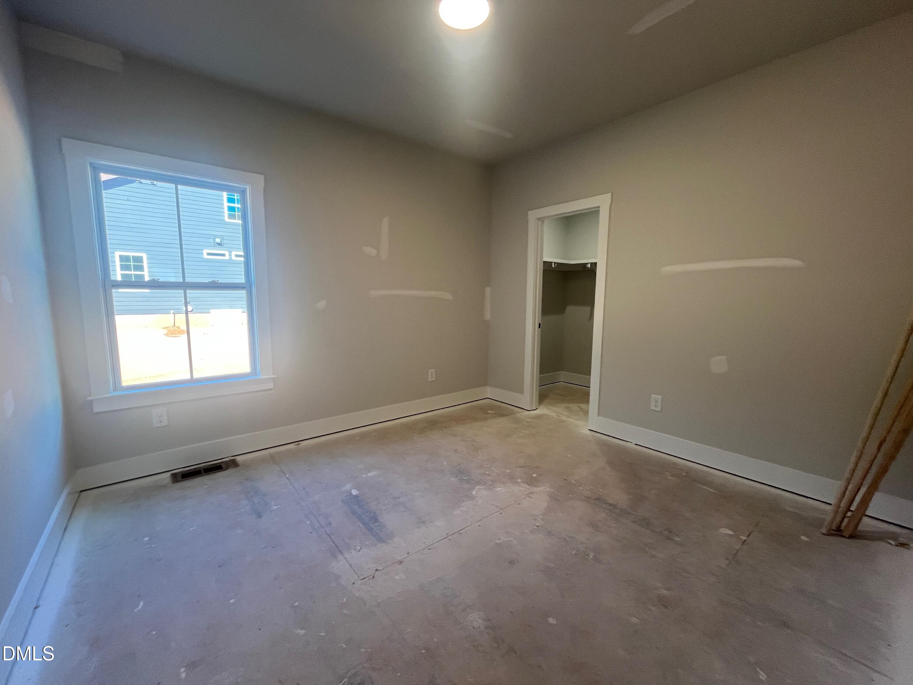 175 Isabelle Valley Drive Property Photo 17