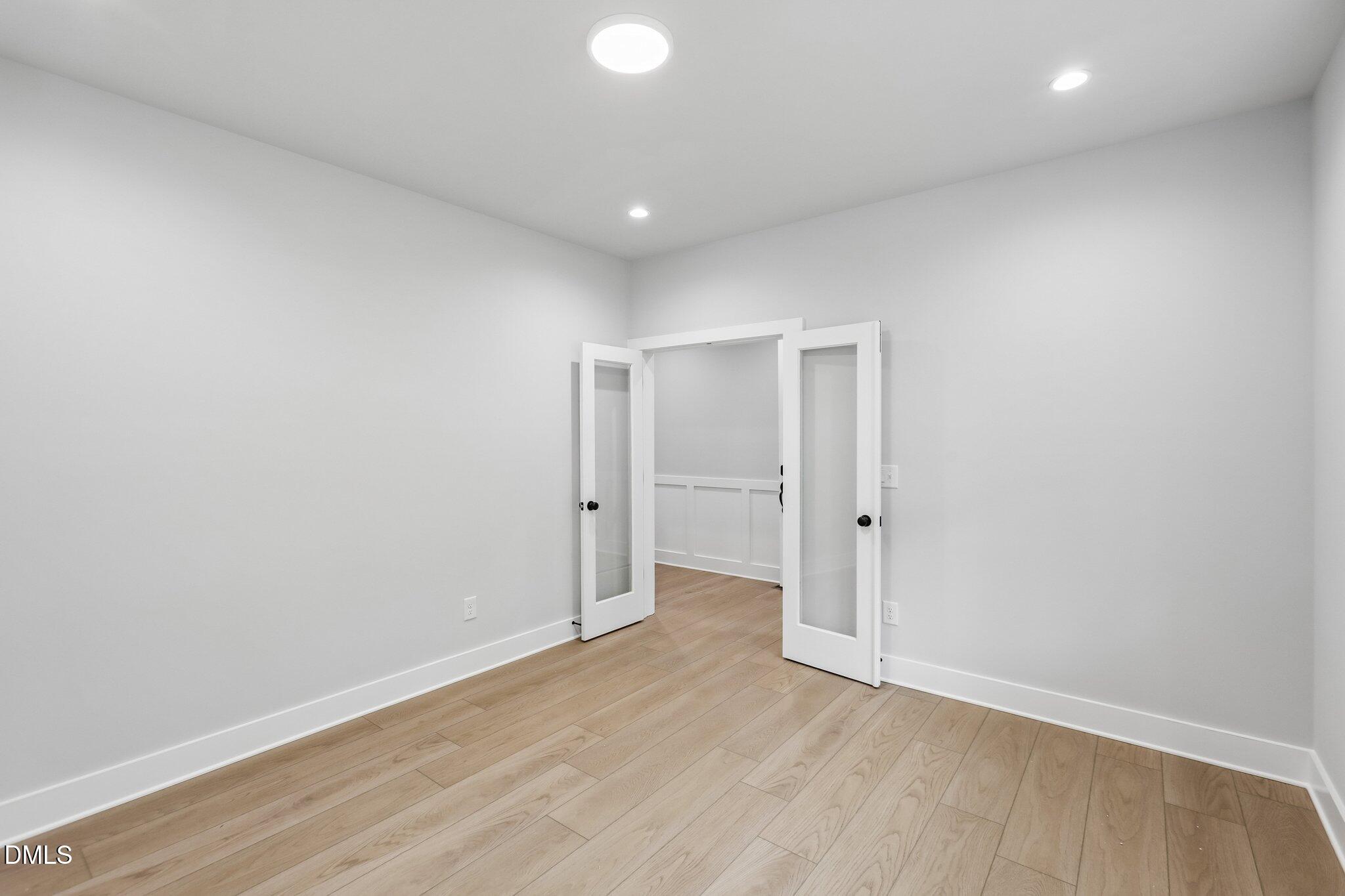 175 Isabelle Valley Drive Property Photo 27