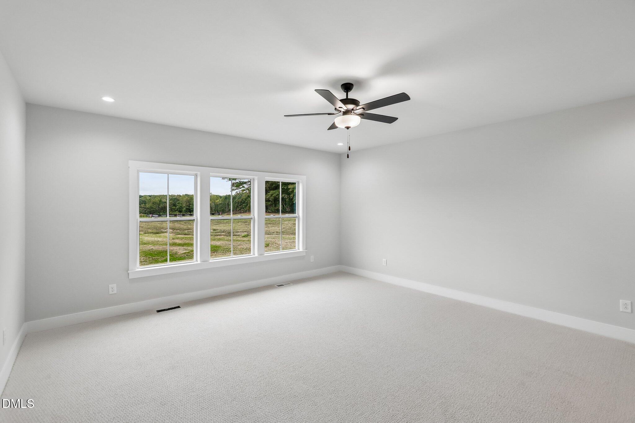 175 Isabelle Valley Drive Property Photo 30