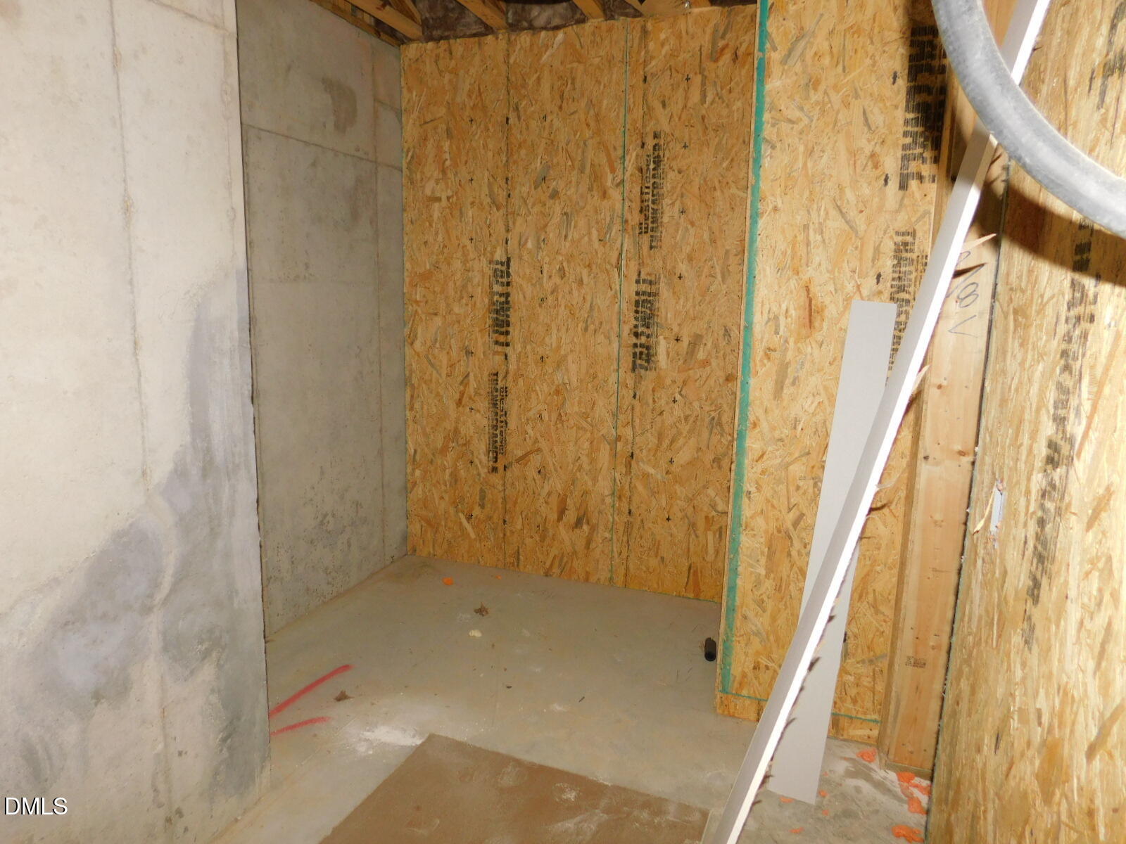 2542 Vining Branch Way Property Photo 63