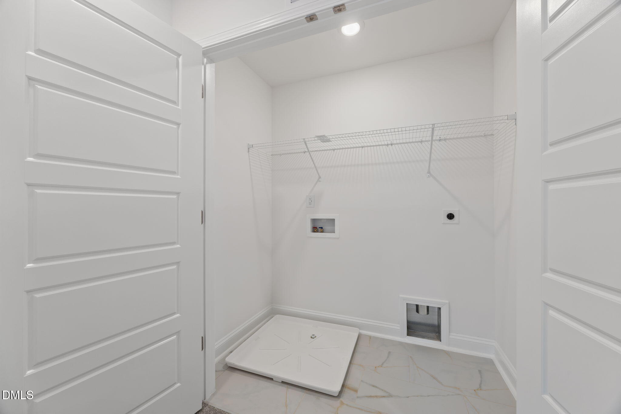 702 Winton Way 552 Property Photo 28