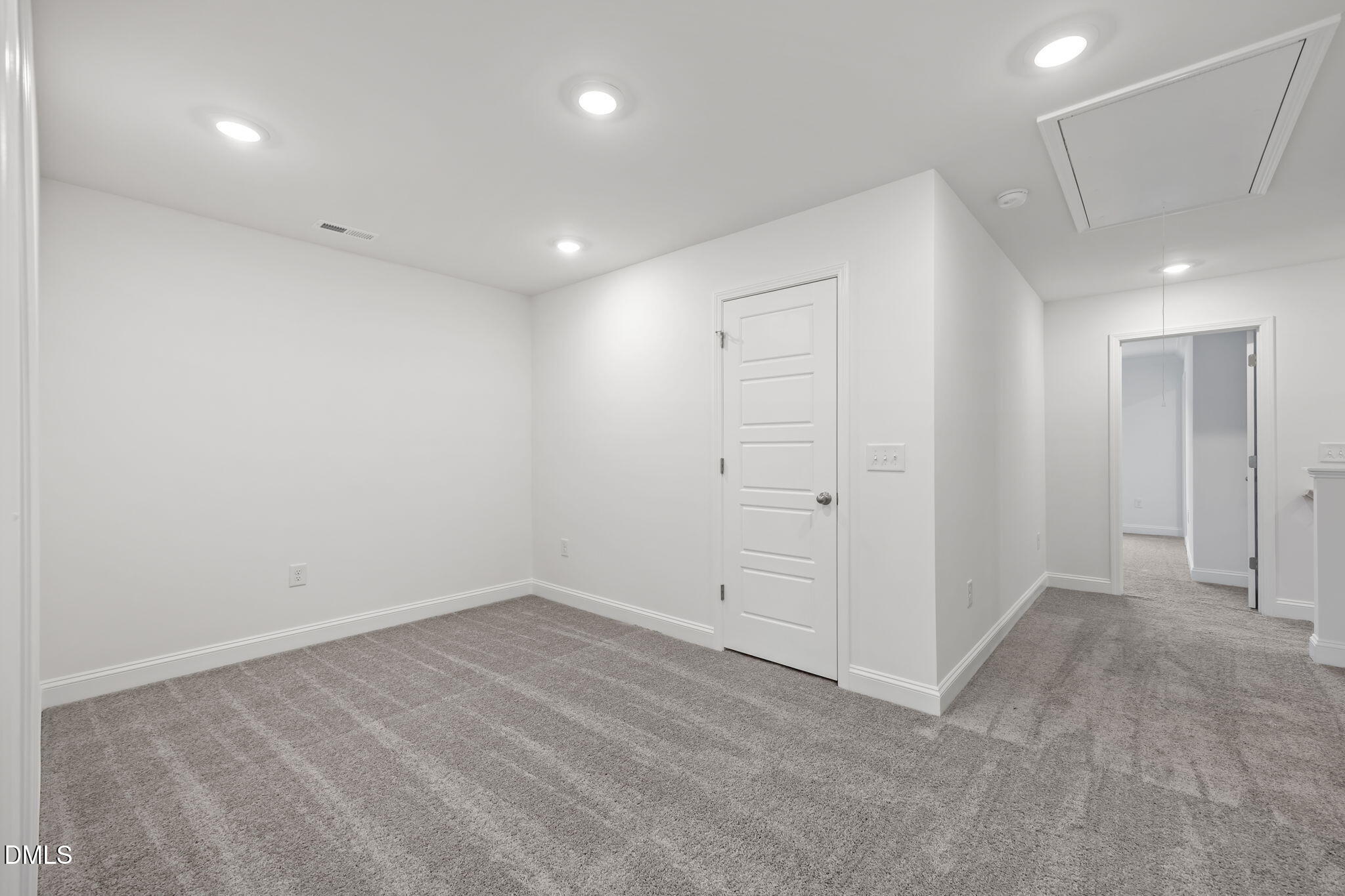 704 Winton Way 551 Property Photo 24