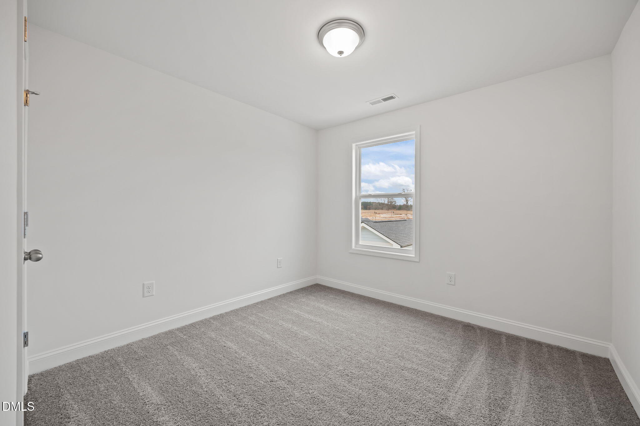 704 Winton Way 551 Property Photo 25
