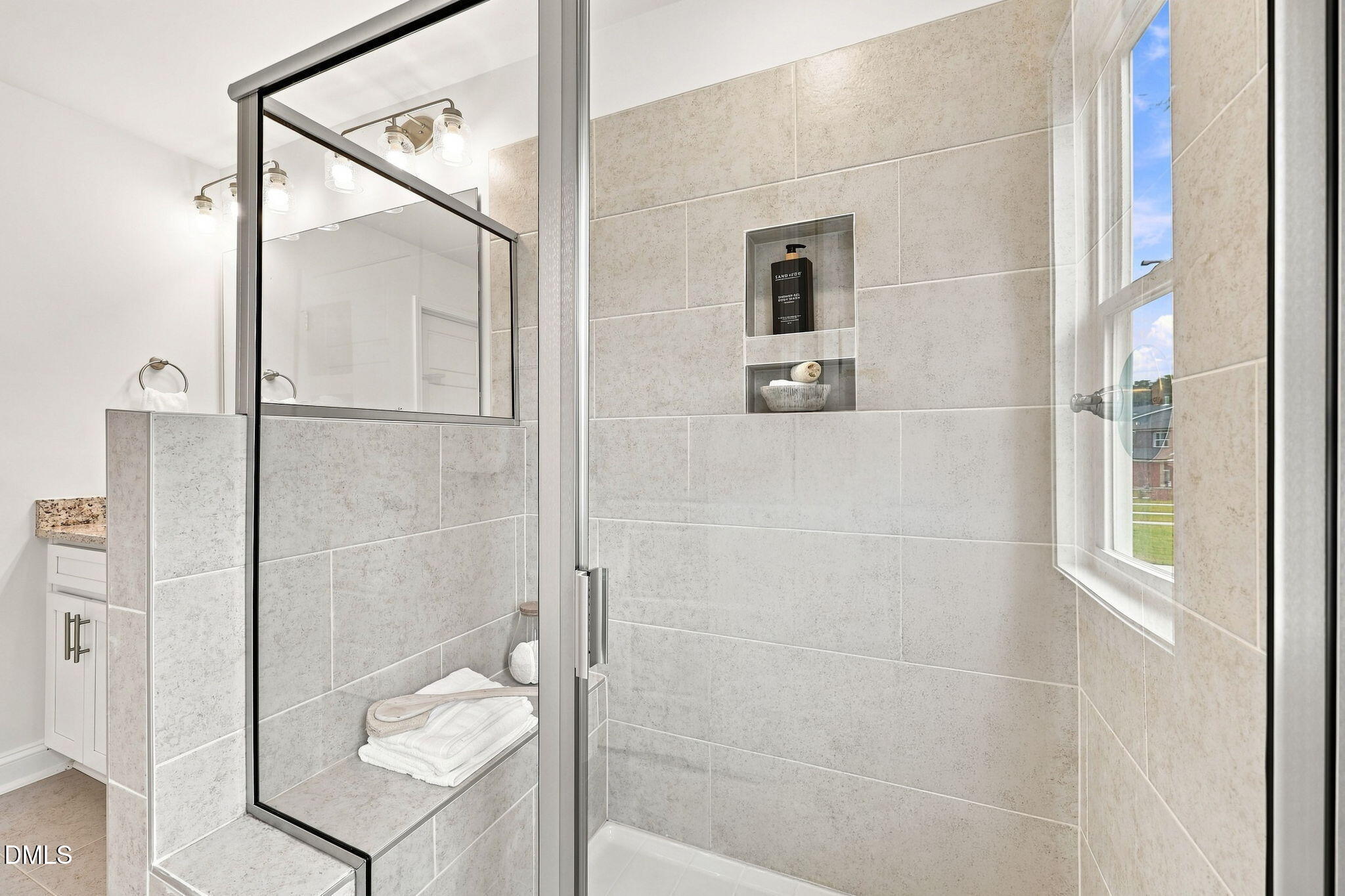 716 Winton Way 546 Property Photo 18
