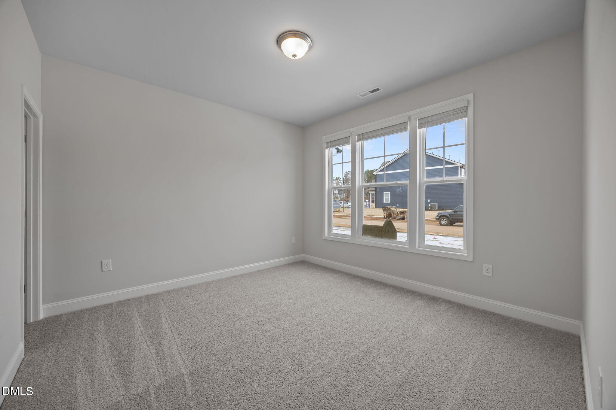 710 Winton Way 548 Property Photo 15