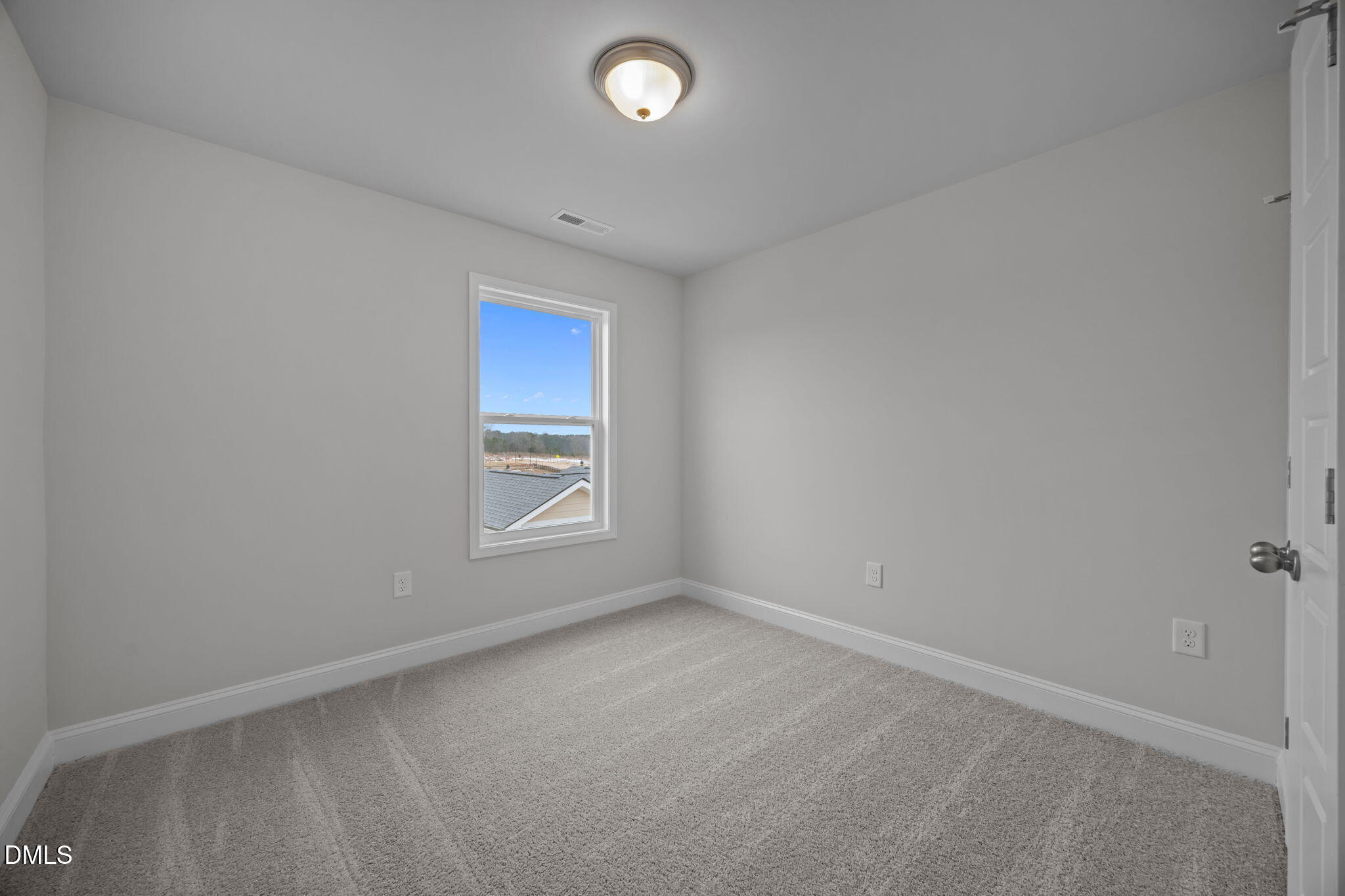 710 Winton Way 548 Property Photo 20