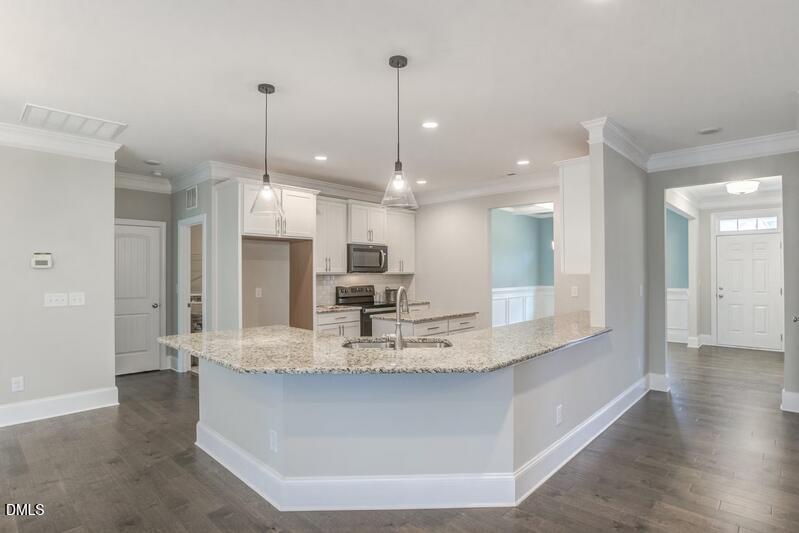 107 Cardovia Way Property Photo 5