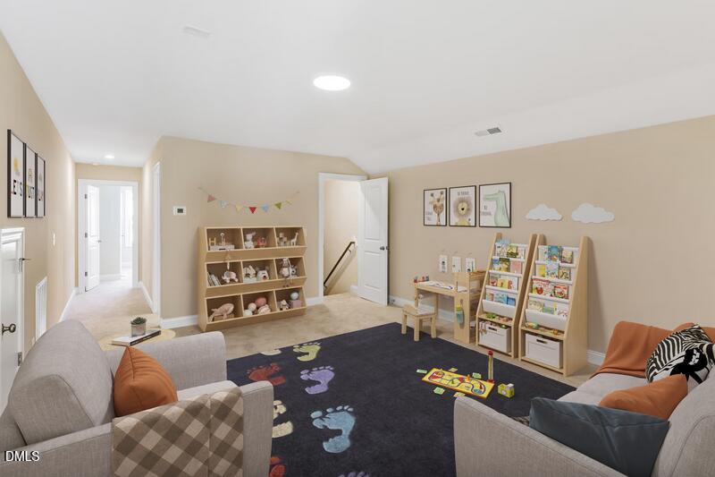 107 Cardovia Way Property Photo 11