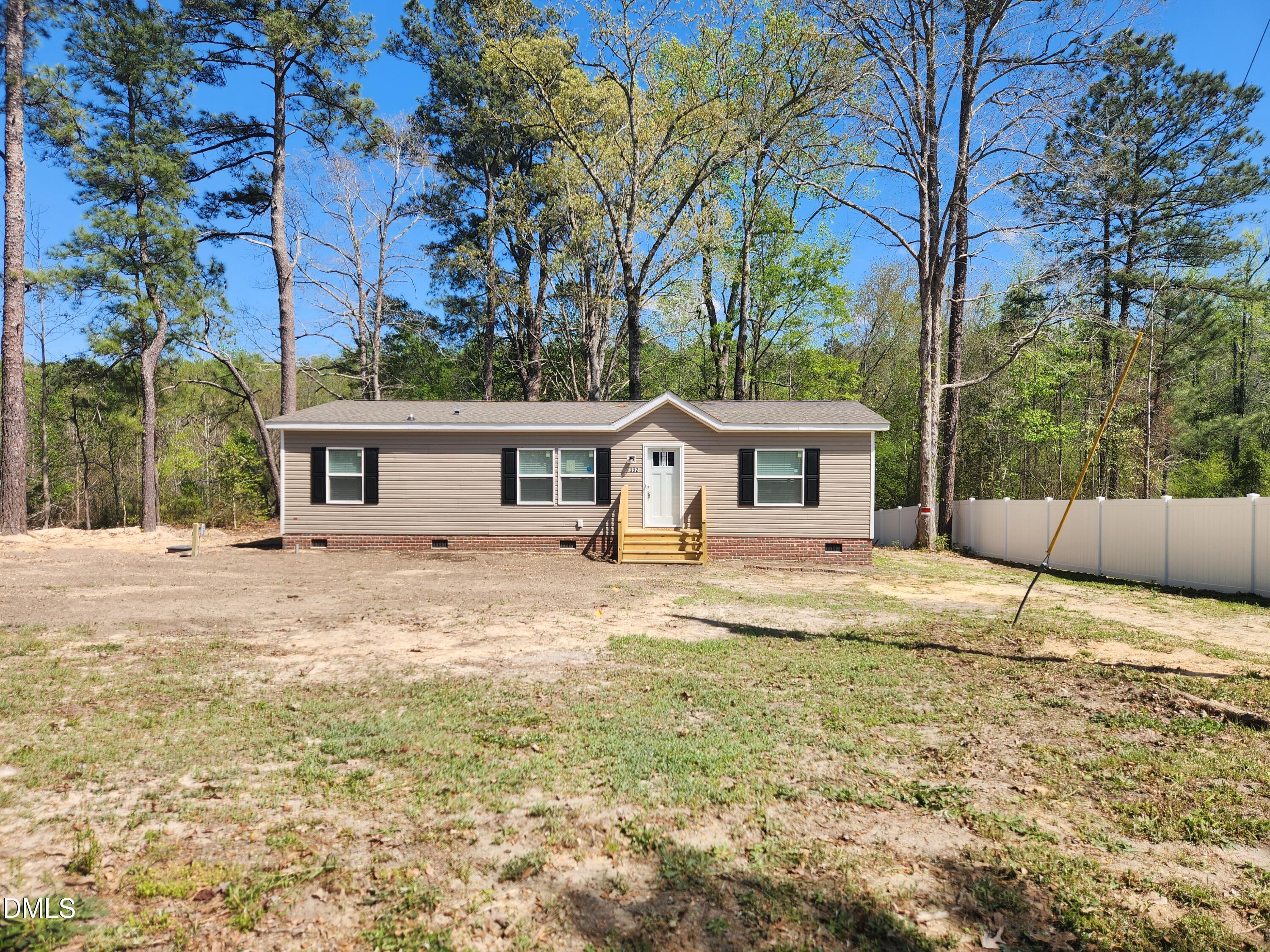392 Monroe Lane Property Photo 1