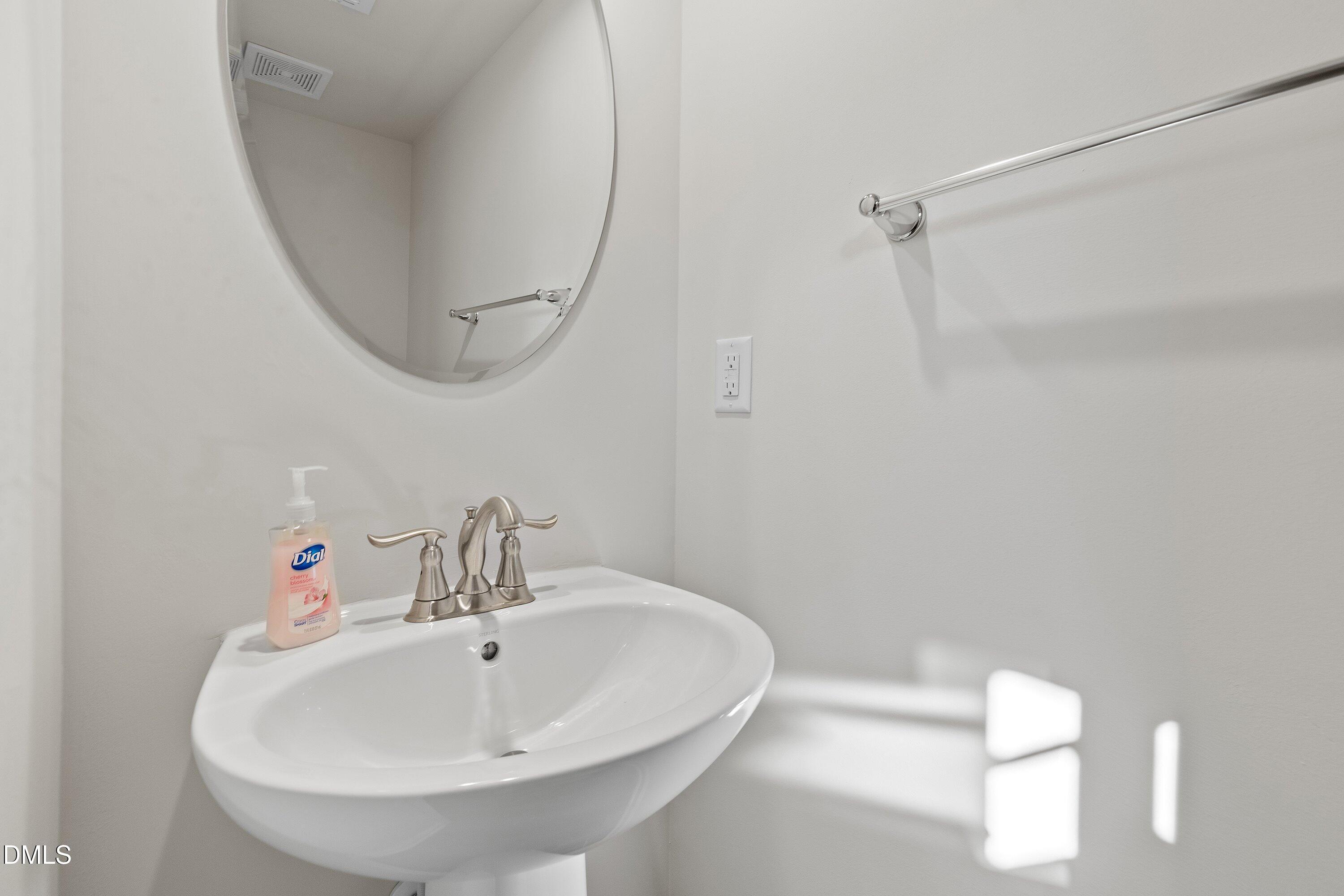 6621 Pathfinder Way Property Photo 12