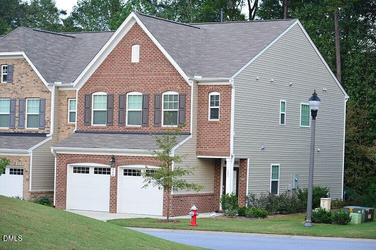 264 Kylemore Circle Property Photo 1