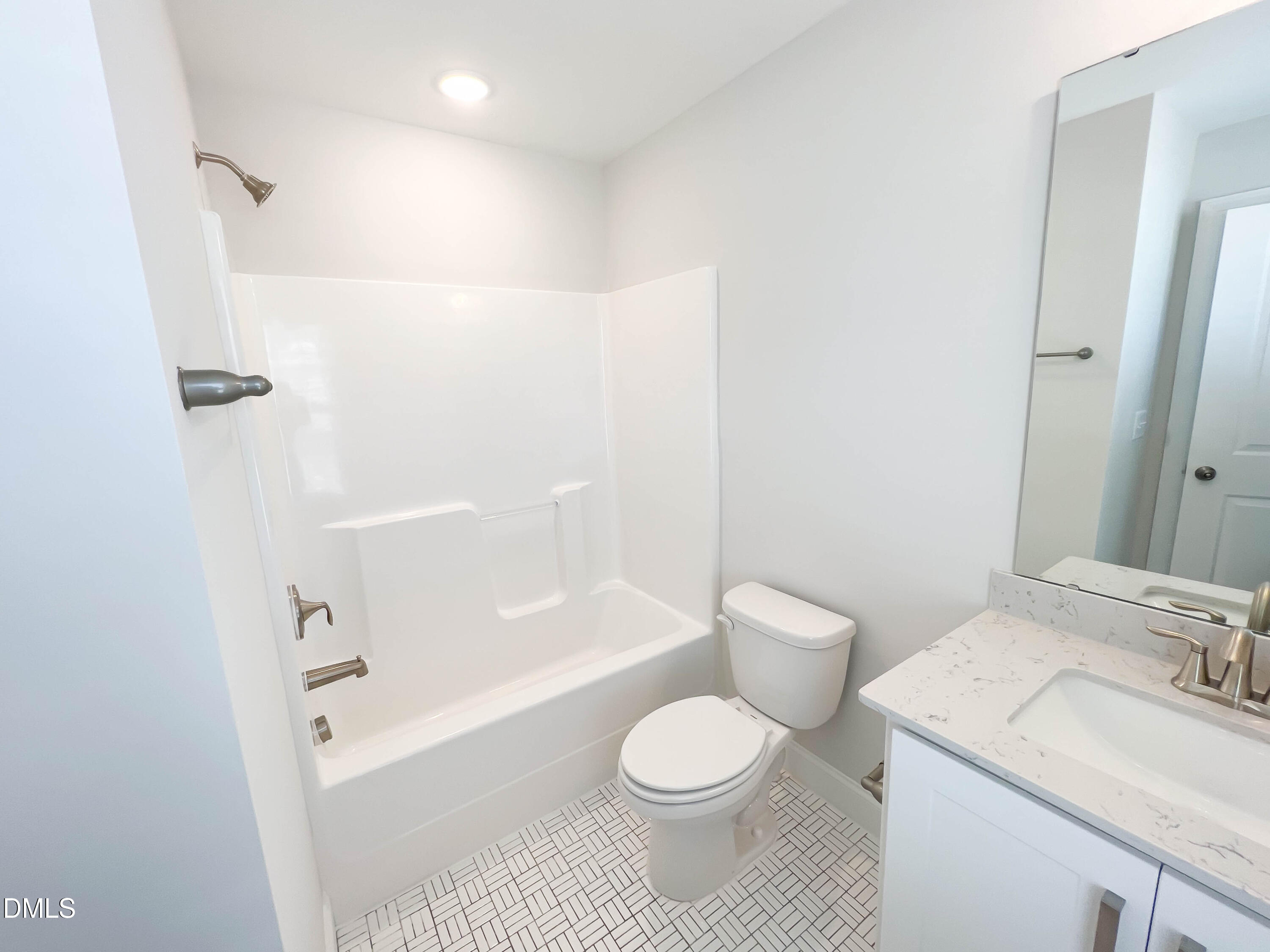 333 Old Grove Lane Property Photo 10