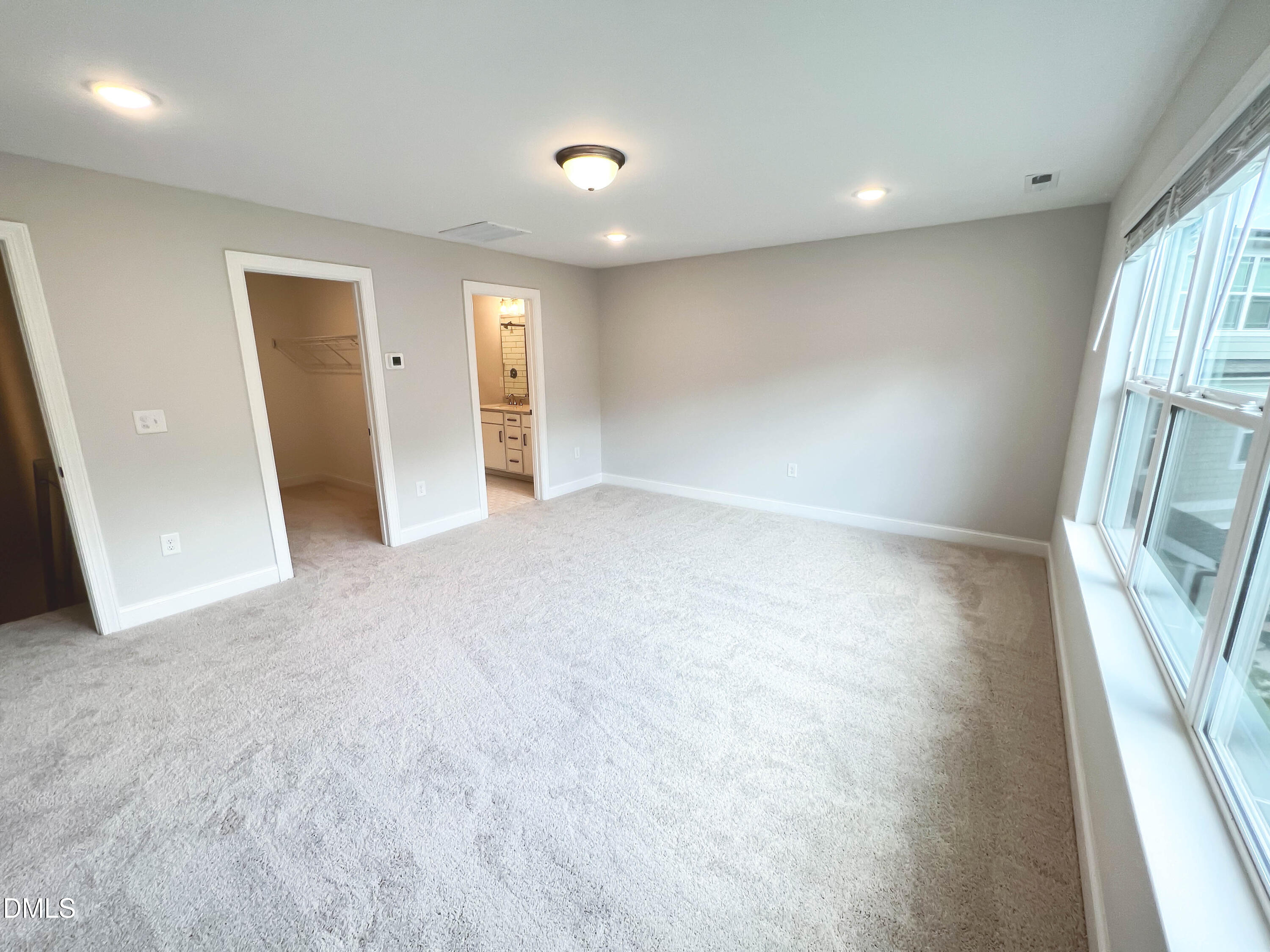 333 Old Grove Lane Property Photo 13