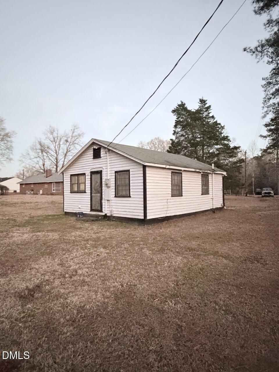 3513 Cheek Road Property Photo 8