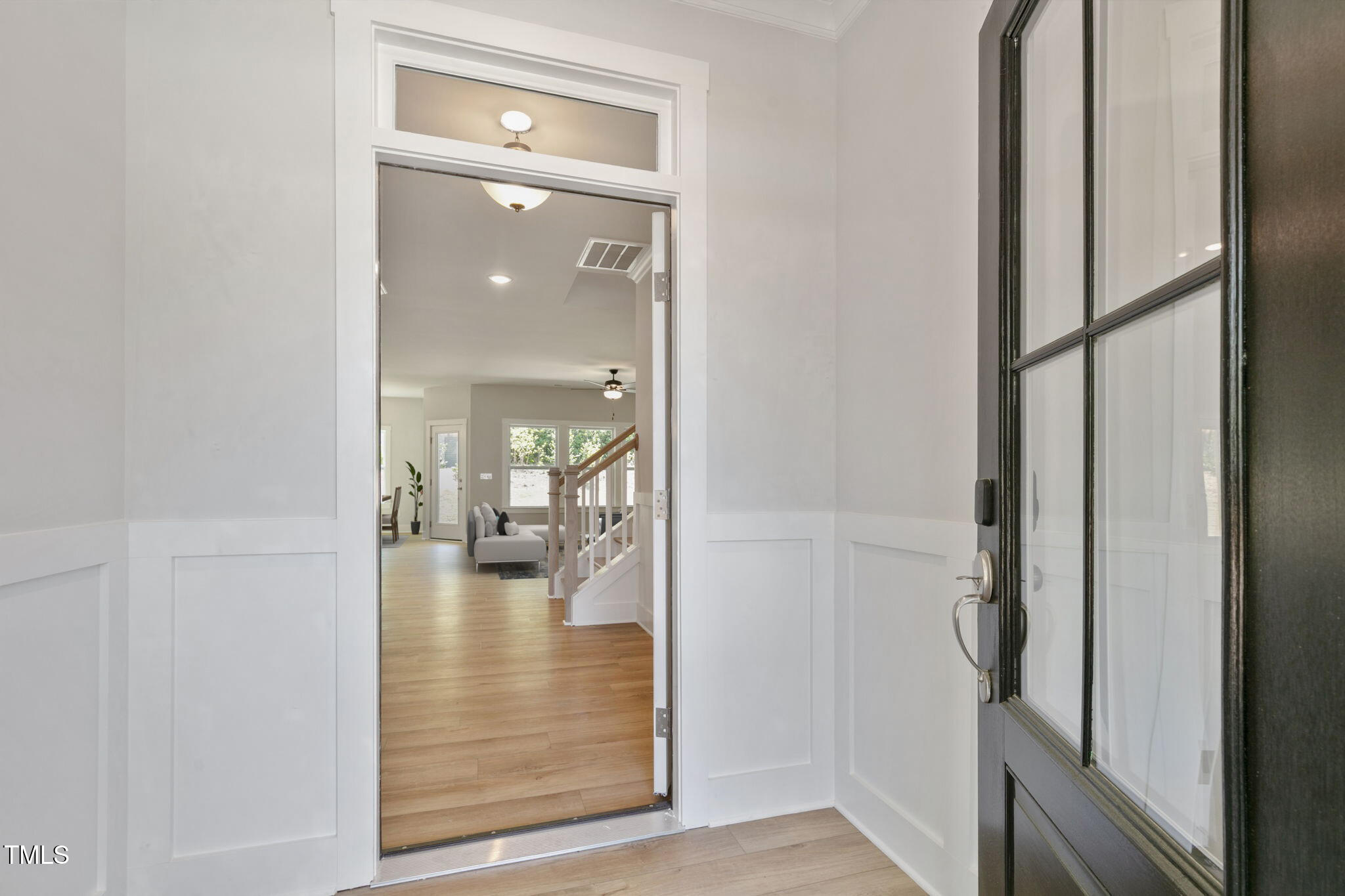 100 Isabelle Valley Drive Property Photo 2