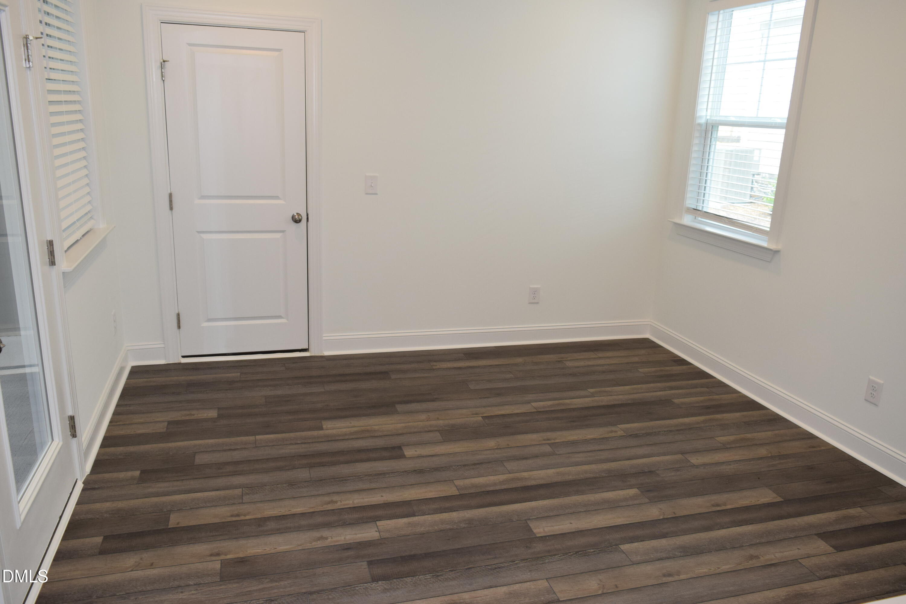 740 Longleaf Grove Lane Property Photo 16