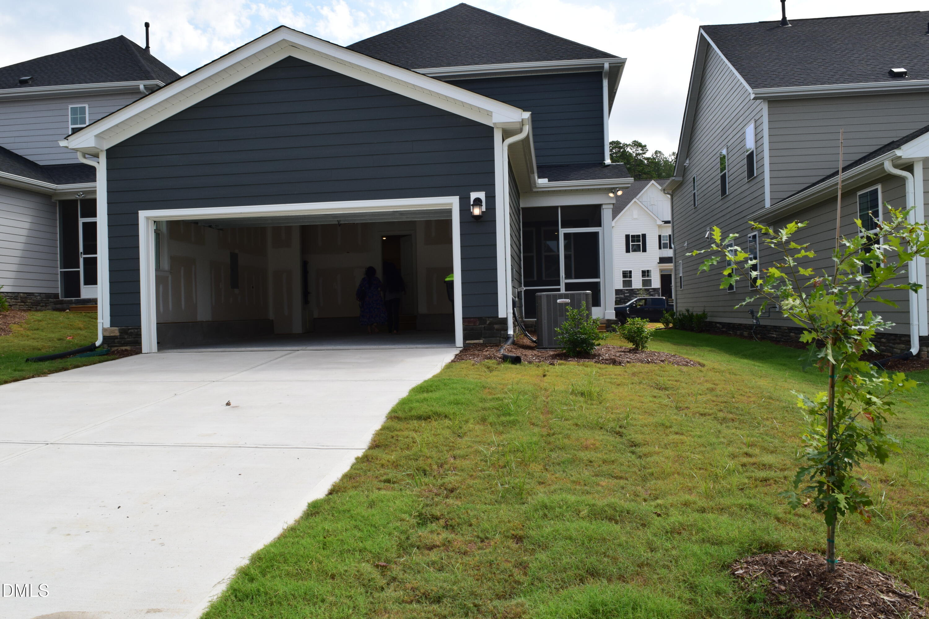 740 Longleaf Grove Lane Property Photo 23