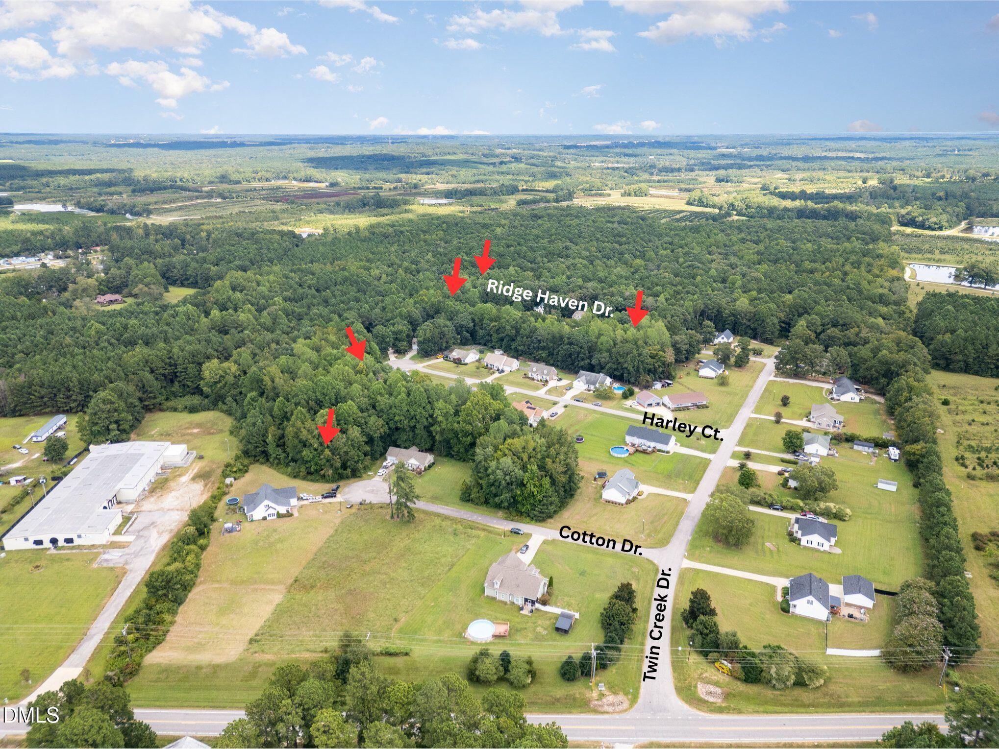 40 Cotton Drive Property Photo 1