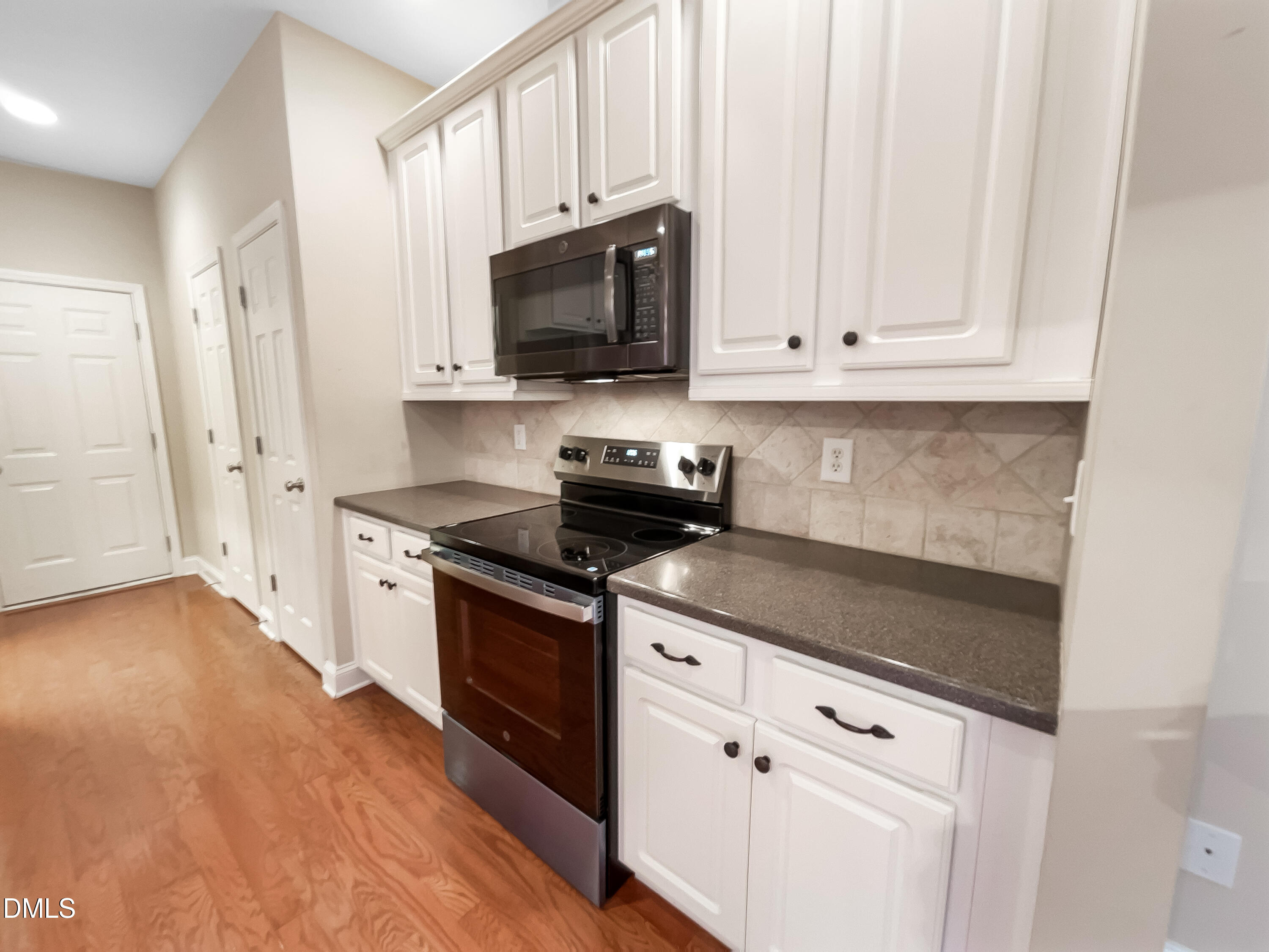 115 Denby Circle Property Photo 2