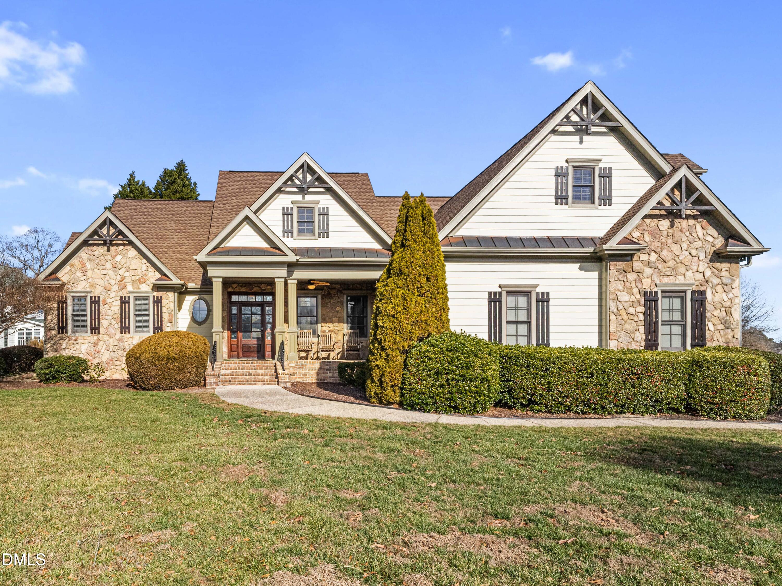 7105 Barham Hollow Drive Property Photo 1