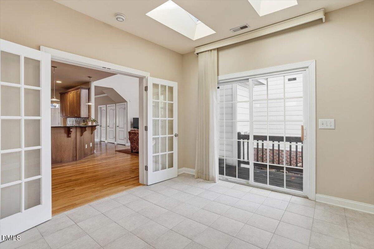 399 Waverly Hills Drive Property Photo 13