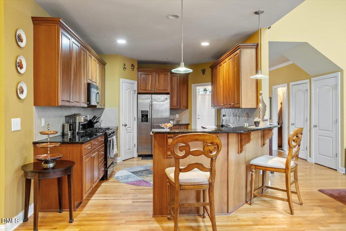 399 Waverly Hills Drive Property Photo 17