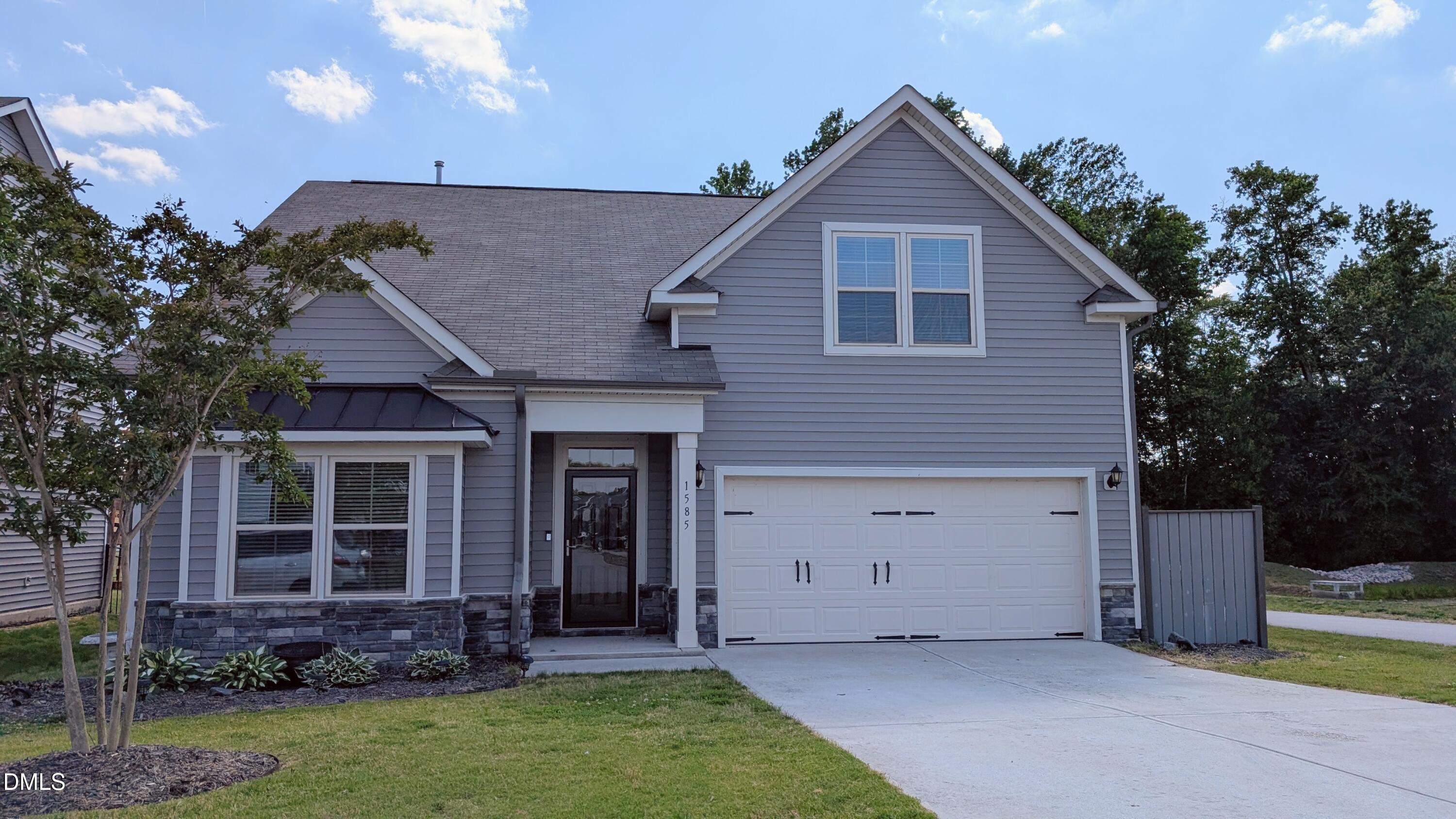 1585 Sage Tree Drive Property Photo 1