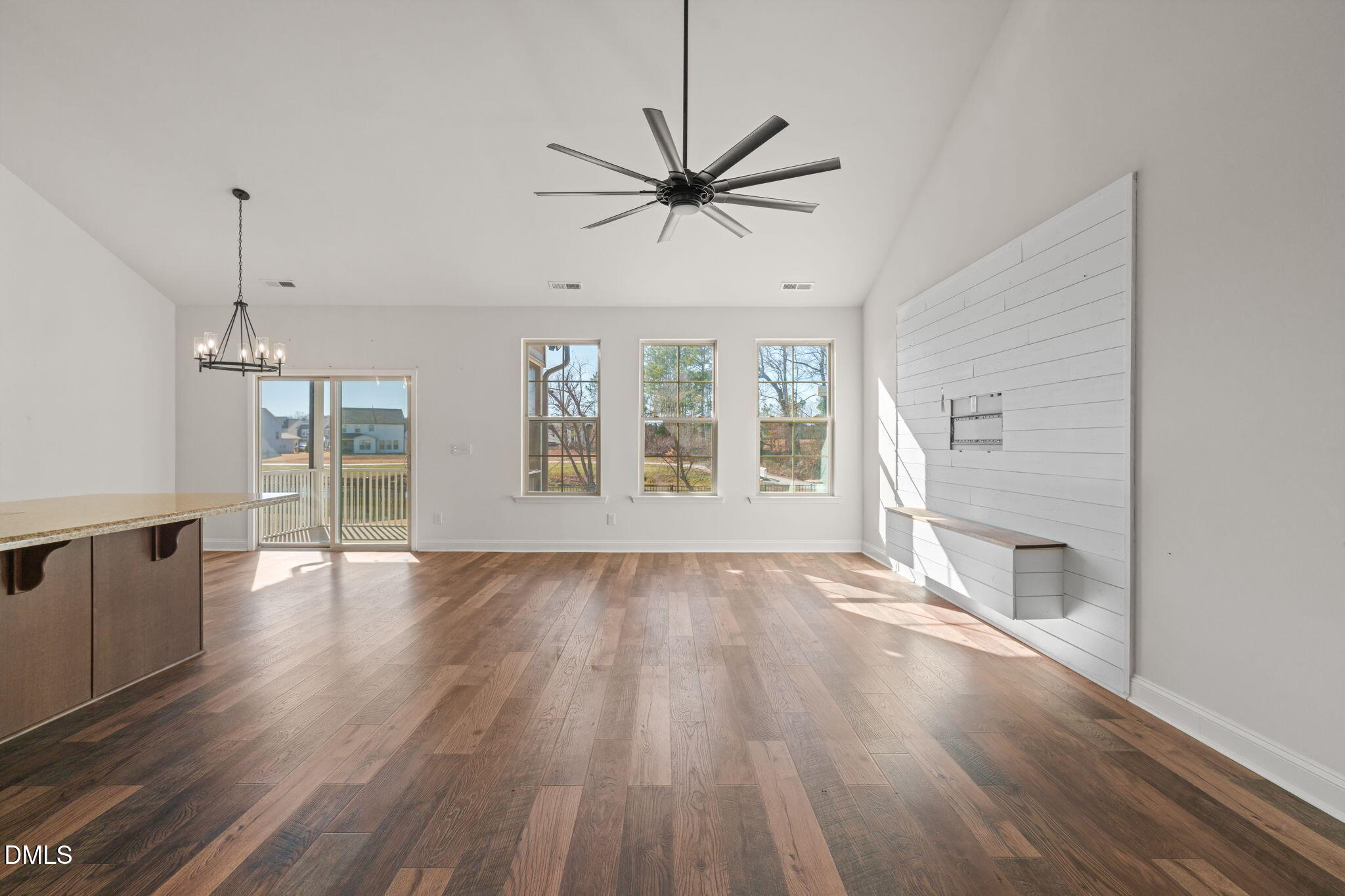 1585 Sage Tree Drive Property Photo 8