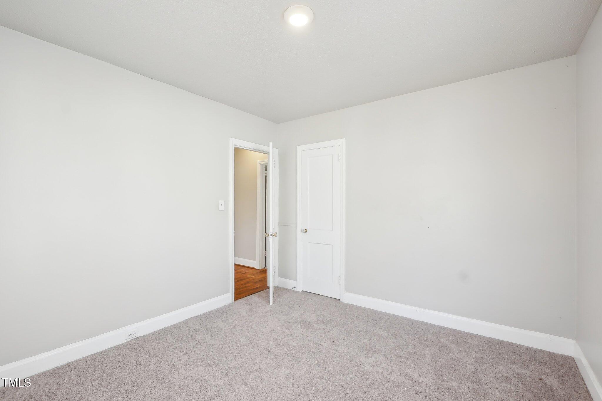 115 Higbee Street Property Photo 8