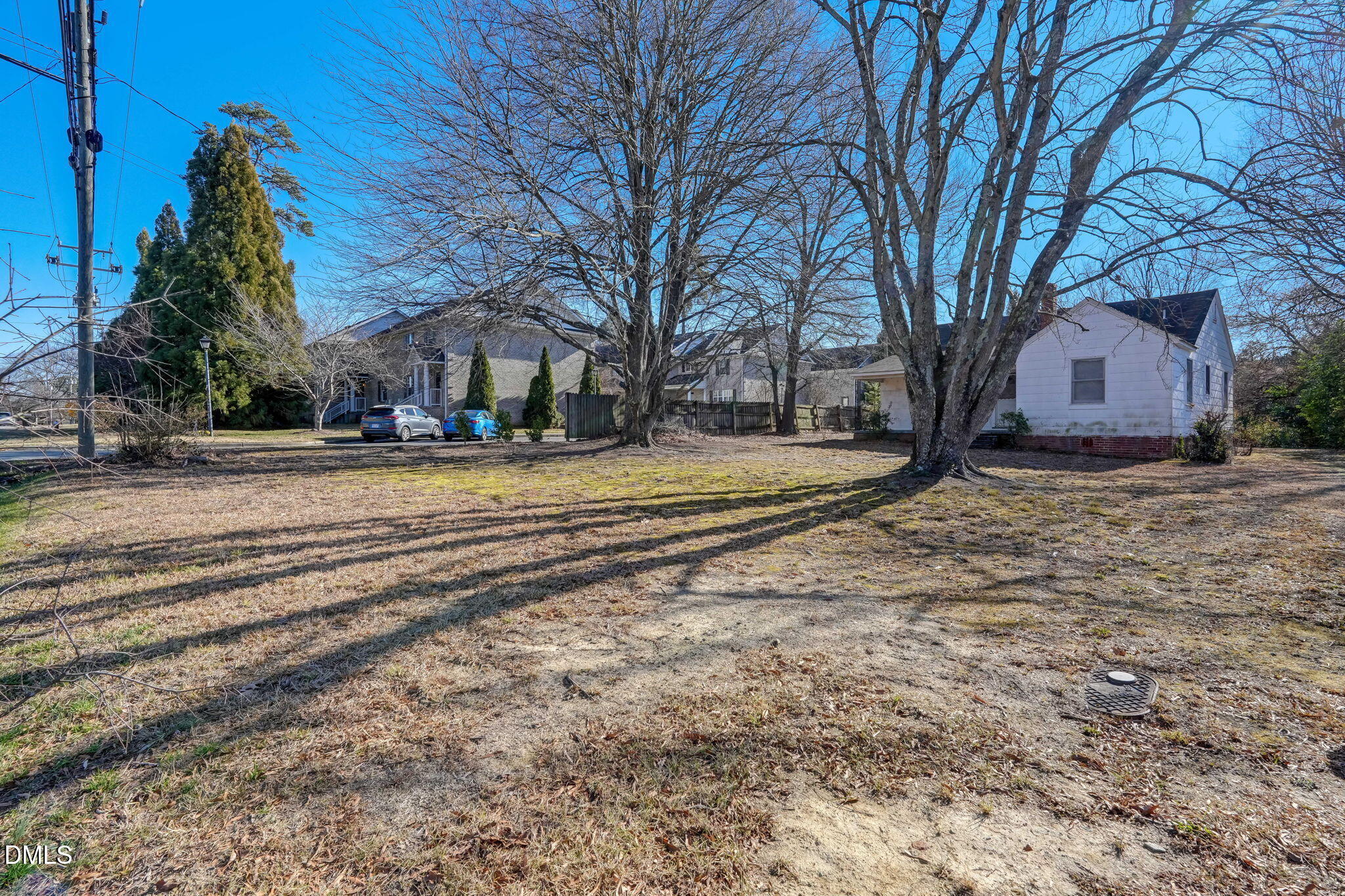 805 E Haggard Avenue Property Photo 4