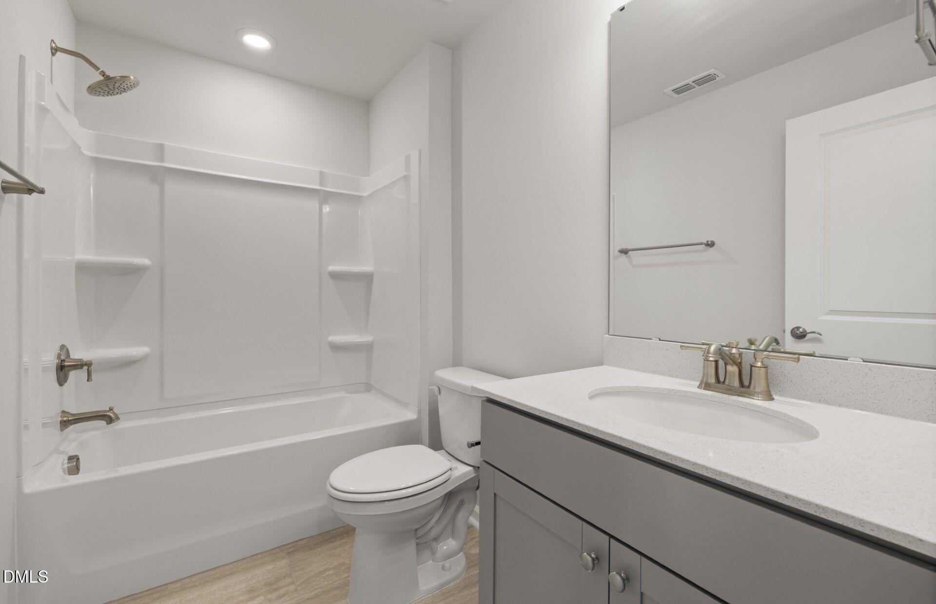 793 Larkspur Bowl Way Property Photo 16