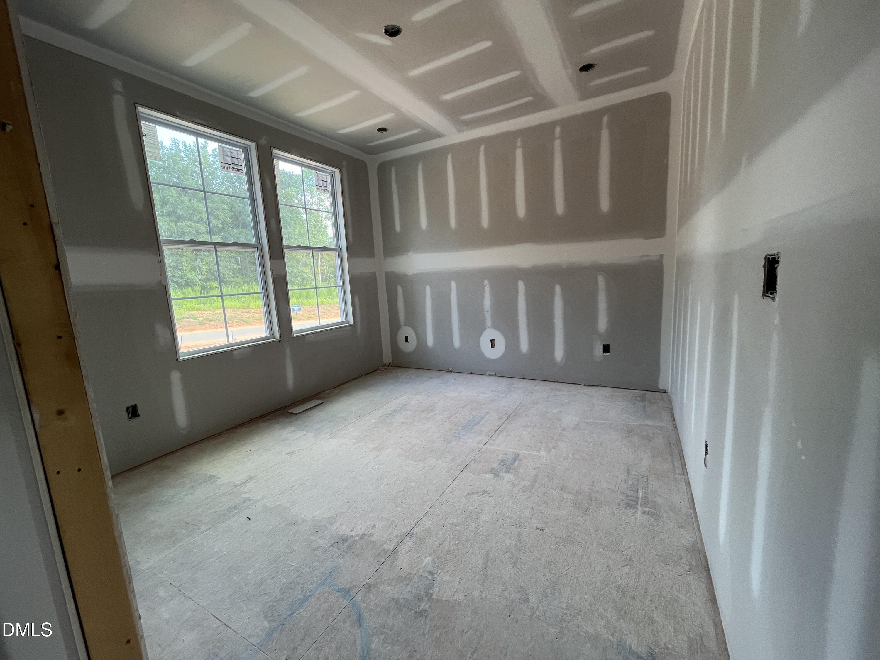 153 Isabelle Valley Drive Property Photo 7