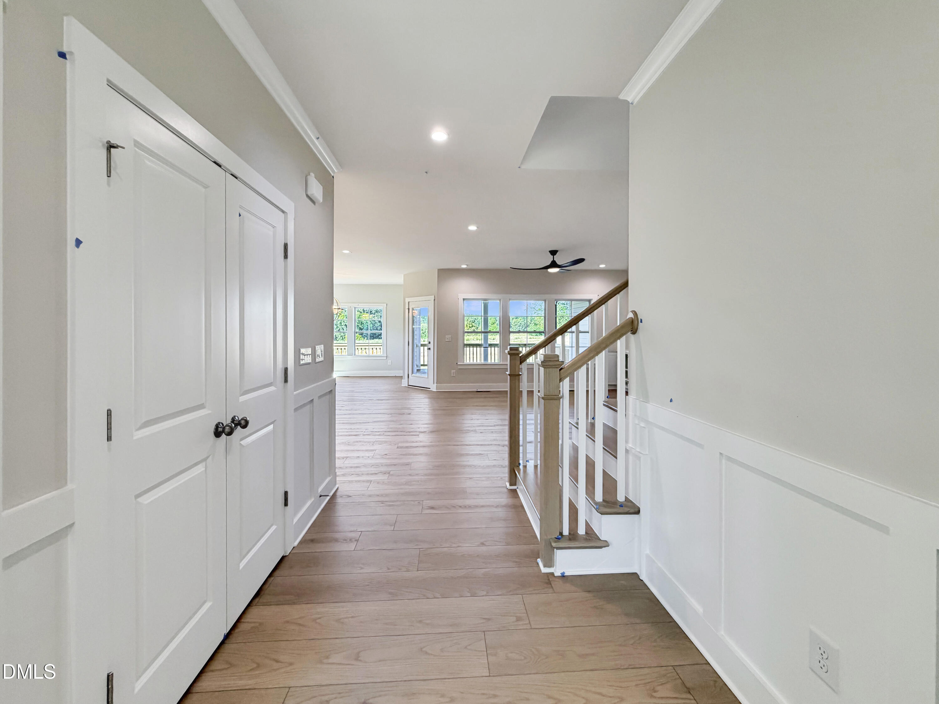 153 Isabelle Valley Drive Property Photo 16