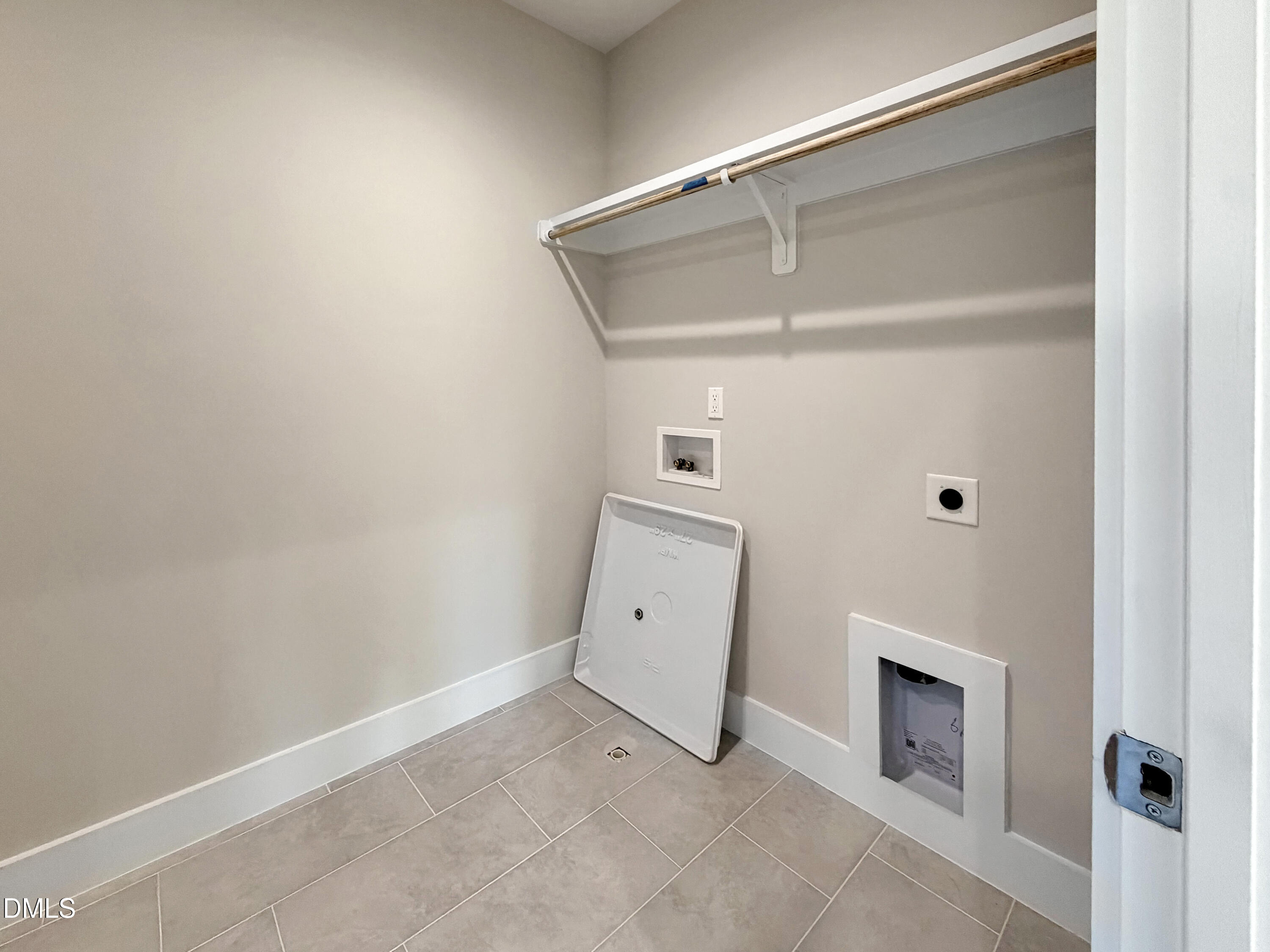 153 Isabelle Valley Drive Property Photo 60