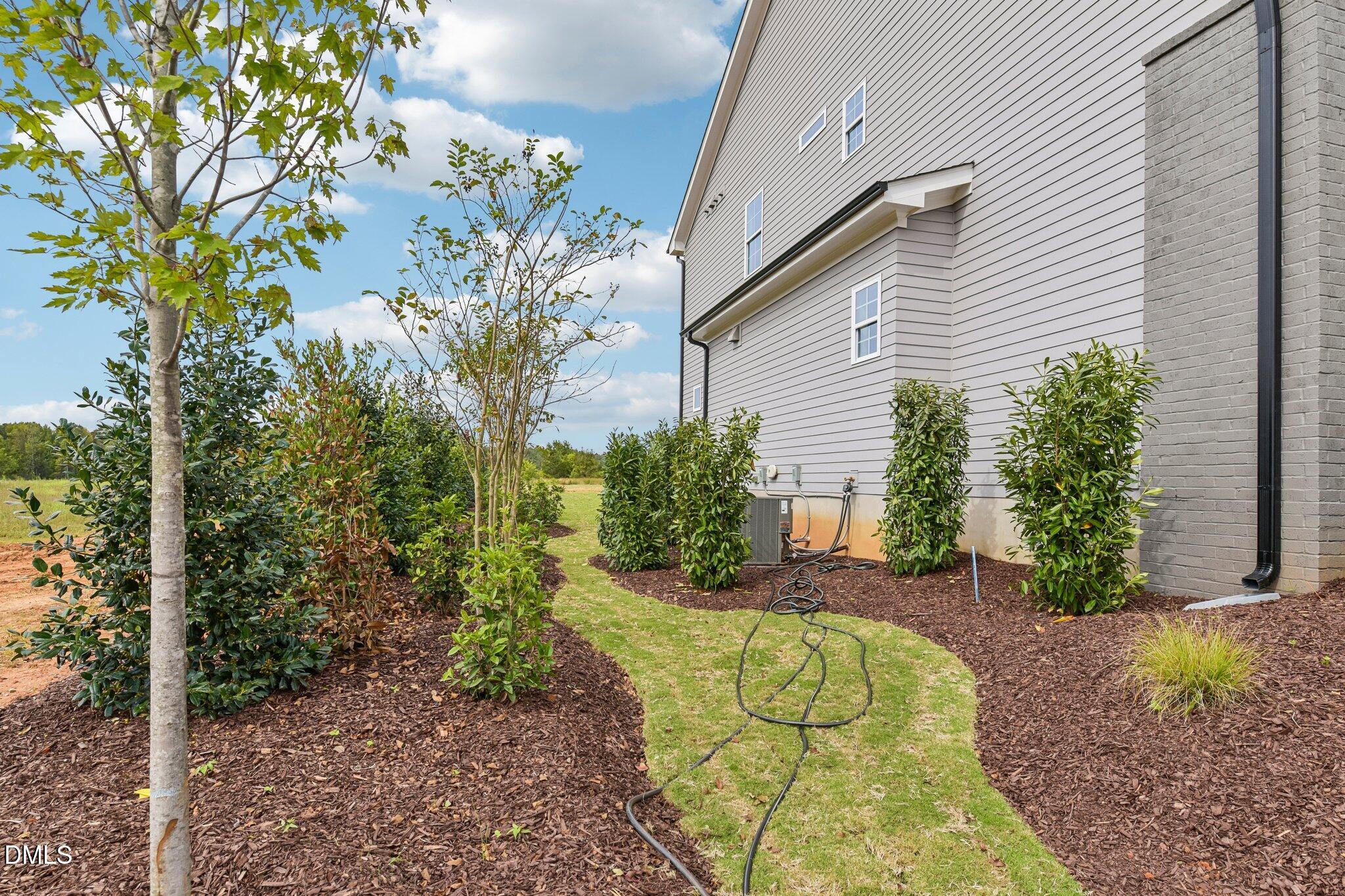 153 Isabelle Valley Drive Property Photo 97