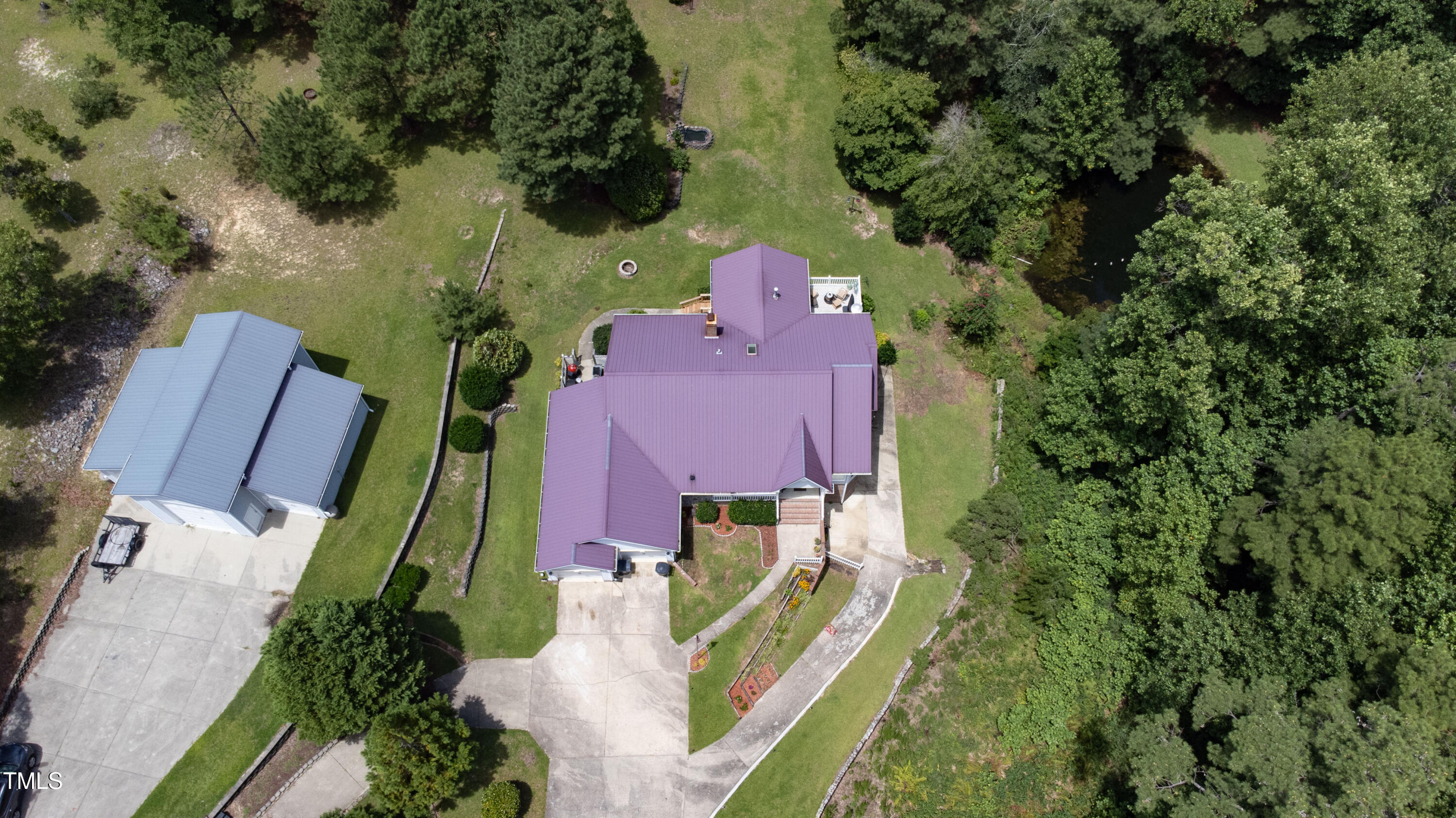 1046 Ponderosa Trail Property Photo 2