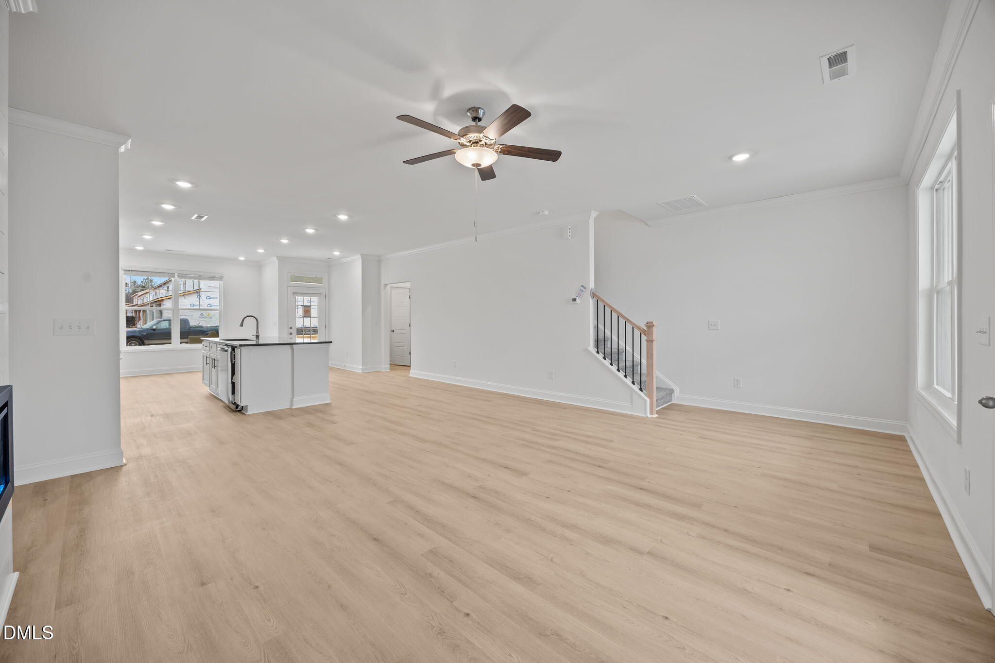720 Winton Way 544 Property Photo 11
