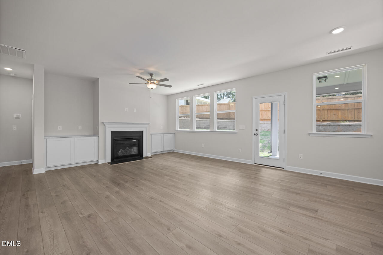 729 Dragonfly Pond Way Property Photo 8