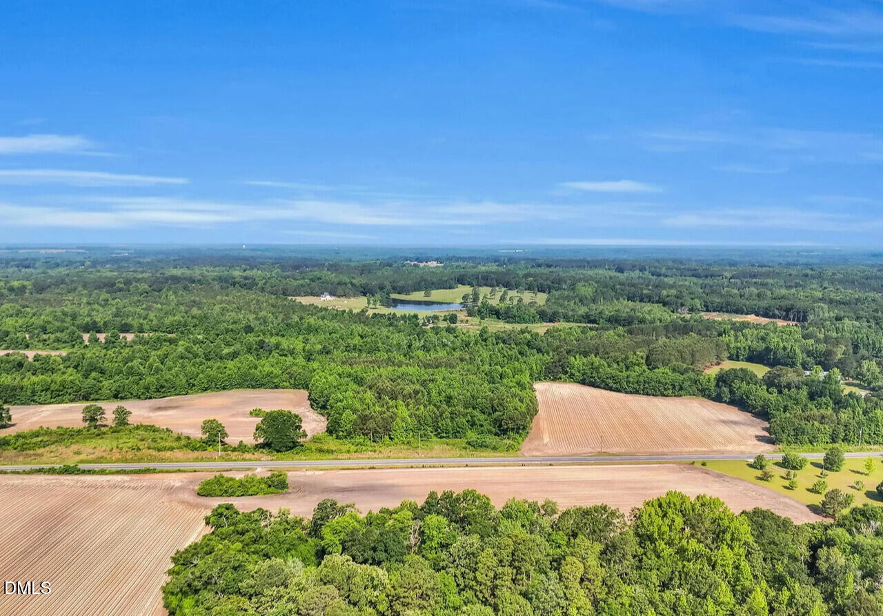 2044 Wire Road Property Photo 5