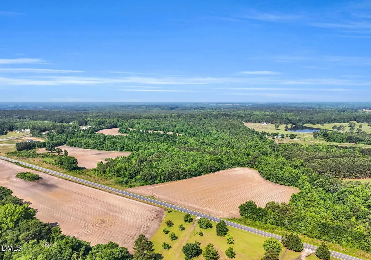 2044 Wire Road Property Photo 6