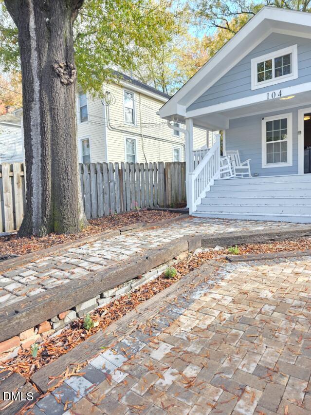 104 N Hyde Park Avenue Property Photo 35
