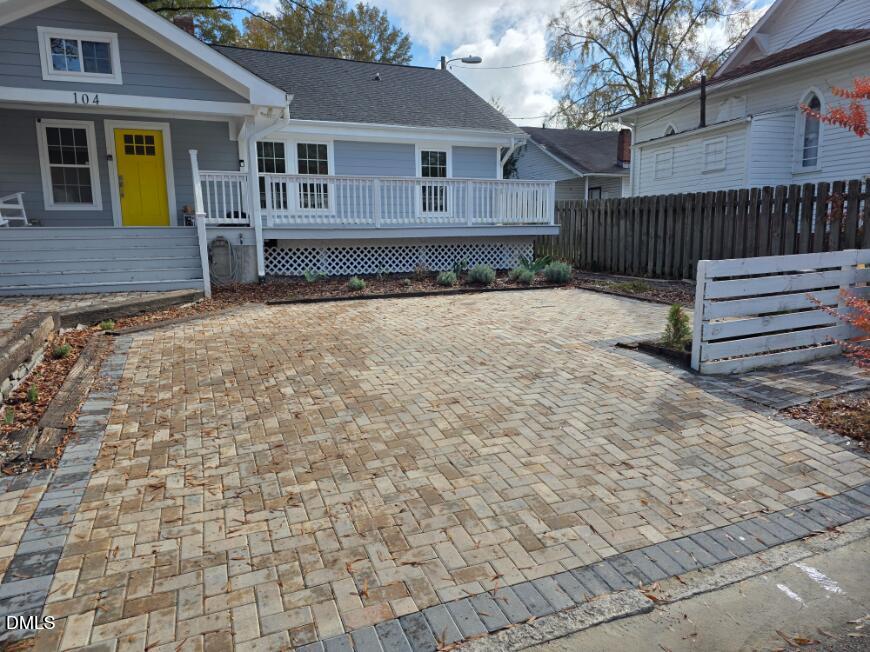 104 N Hyde Park Avenue Property Photo 36
